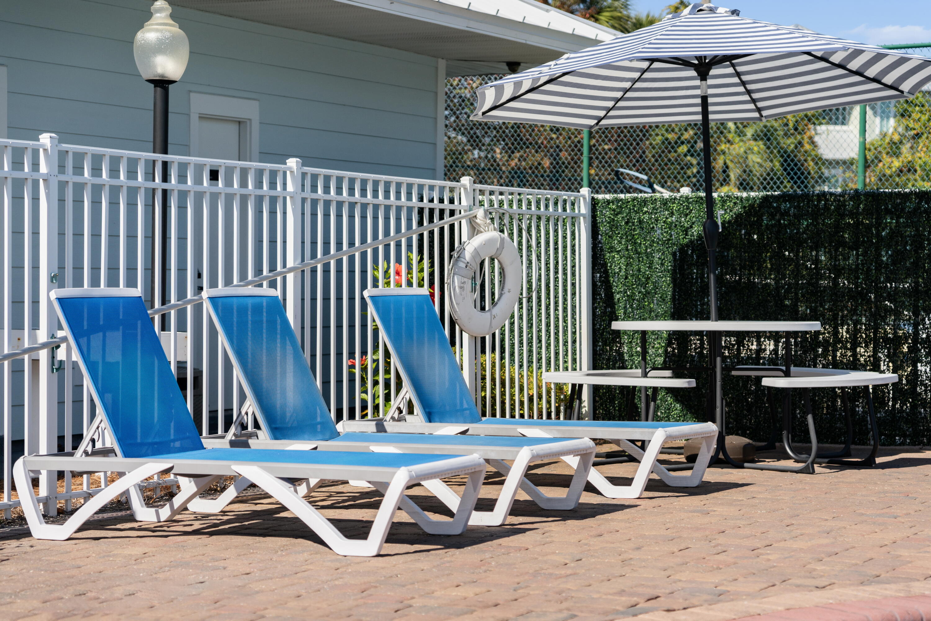 BEACHSIDE VILLAS CONDO - Residential