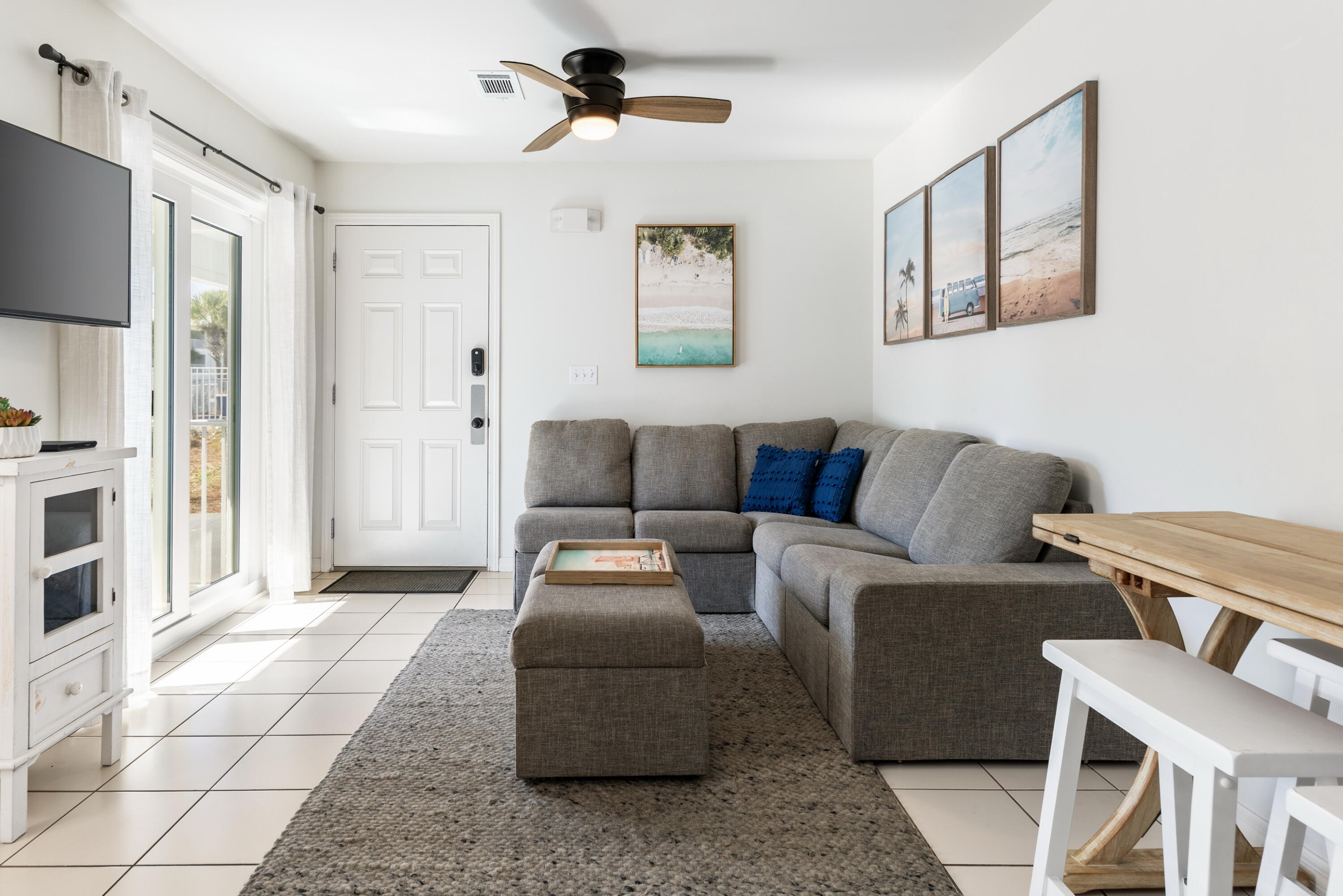 BEACHSIDE VILLAS CONDO - Residential