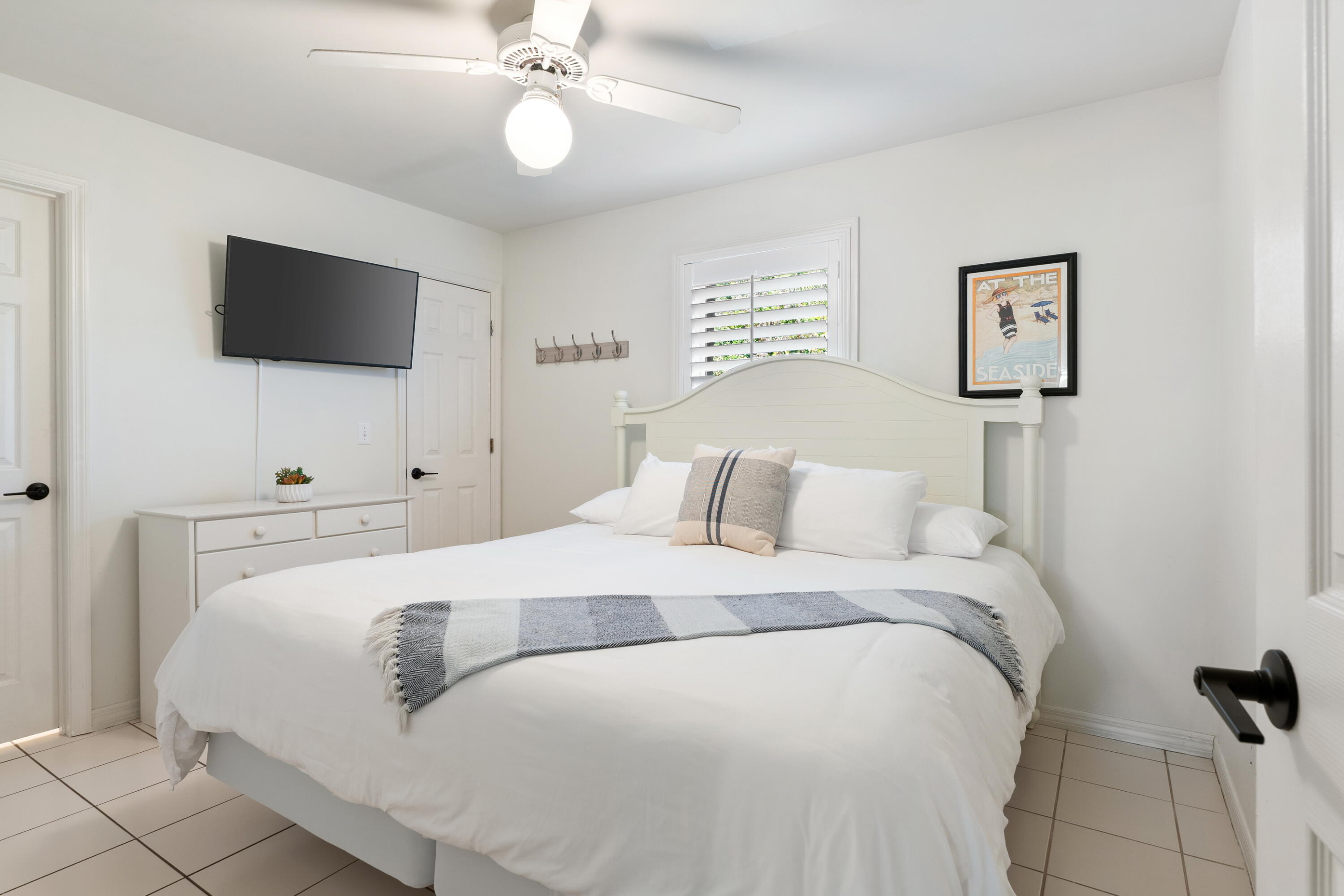 BEACHSIDE VILLAS CONDO - Residential