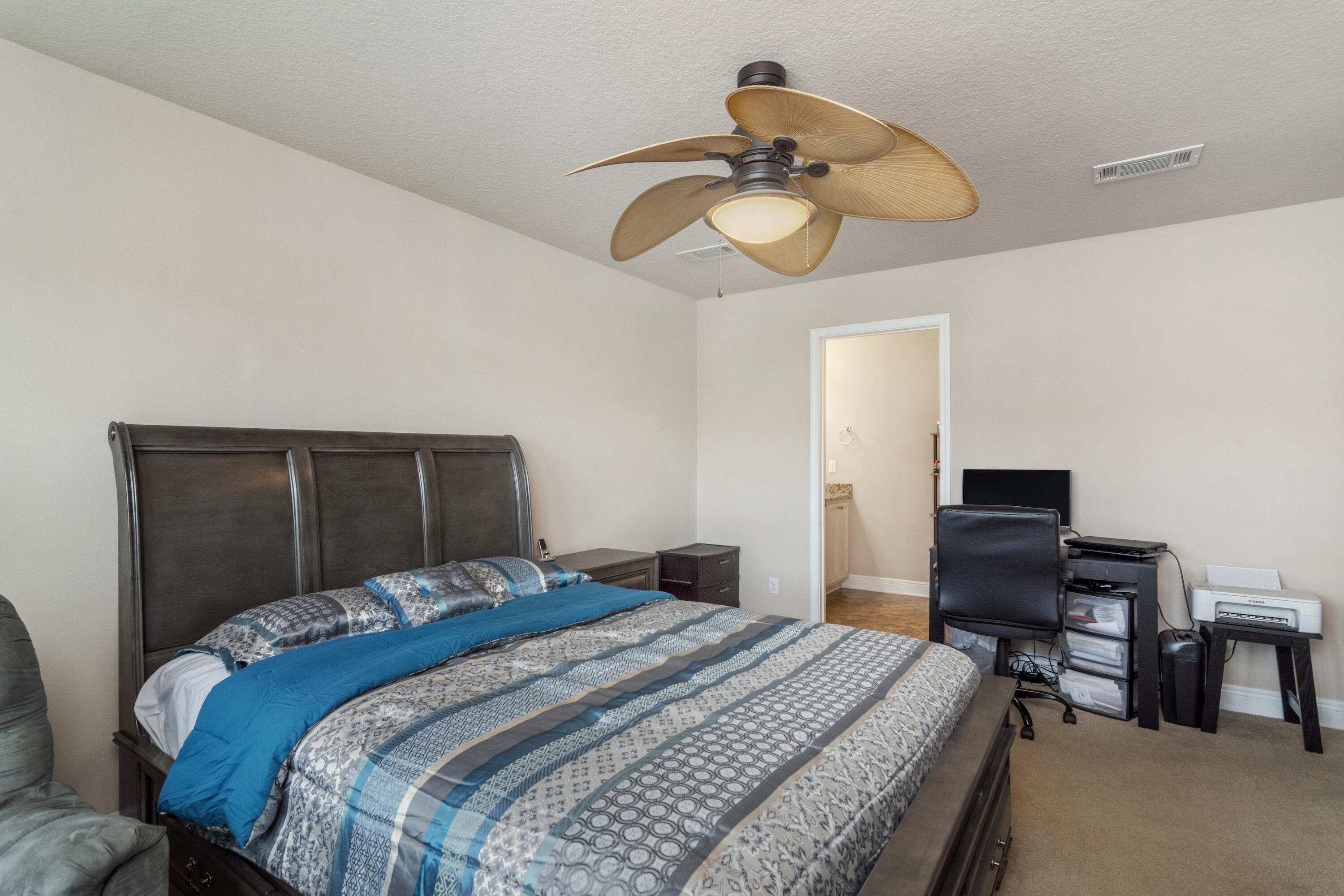 RESERVE POINTE - Residential