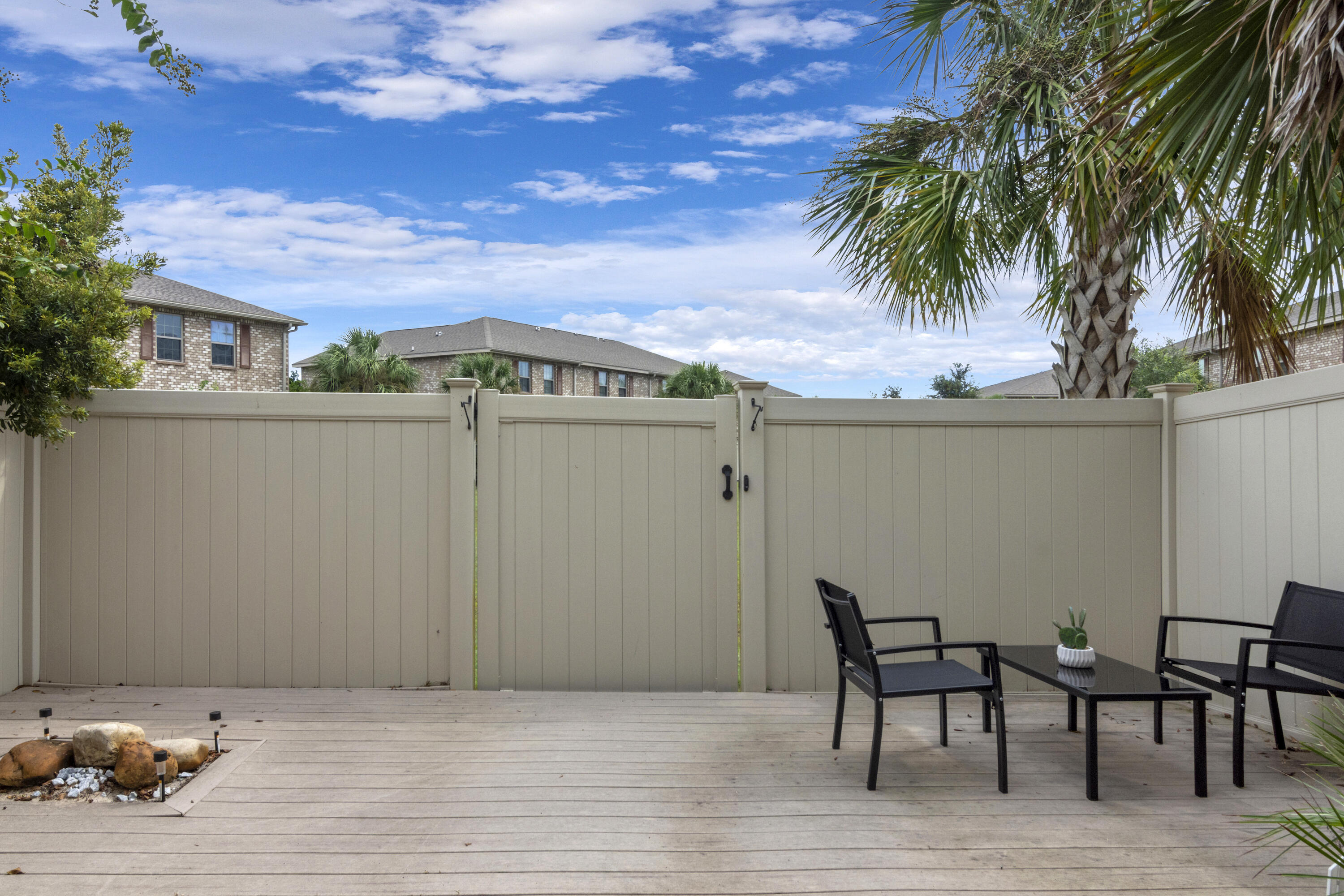 RESERVE POINTE - Residential