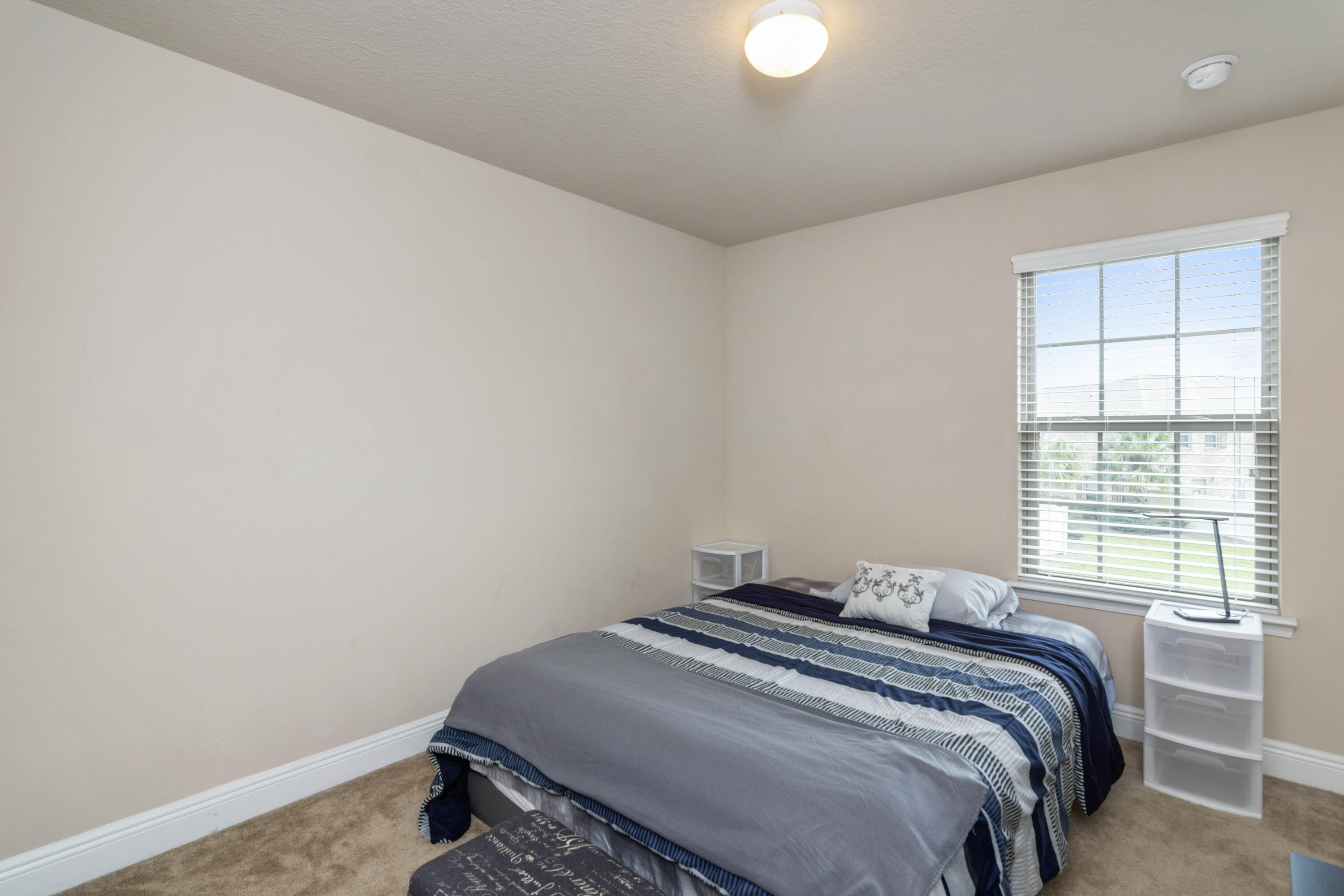 RESERVE POINTE - Residential