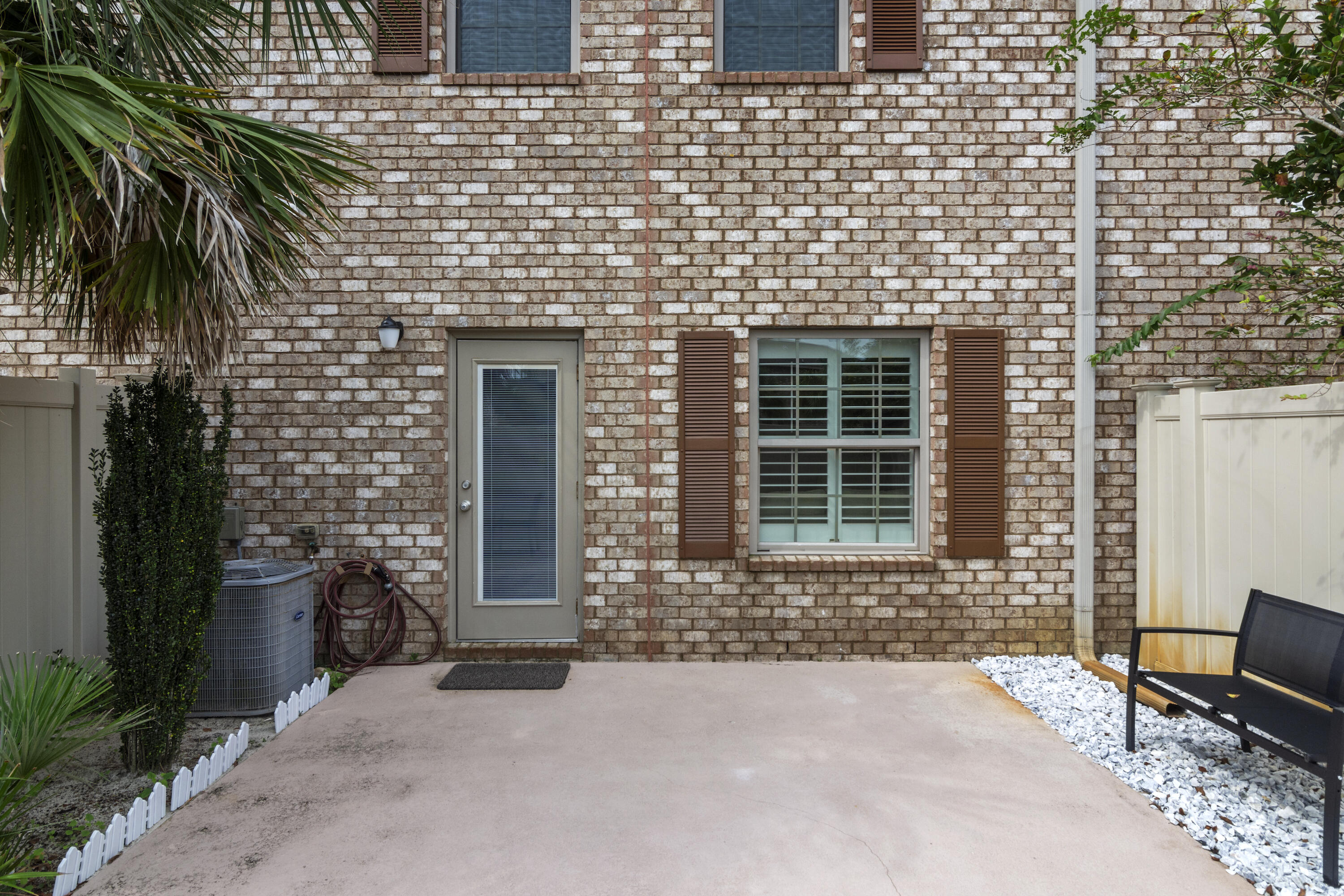 RESERVE POINTE - Residential