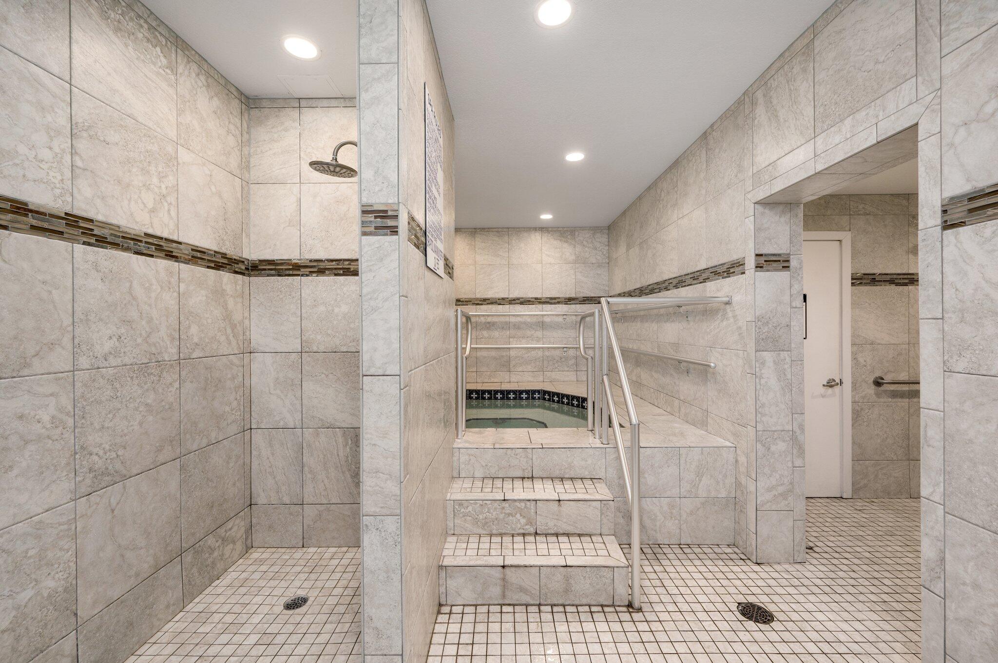 EL MATADOR CONDO - Residential