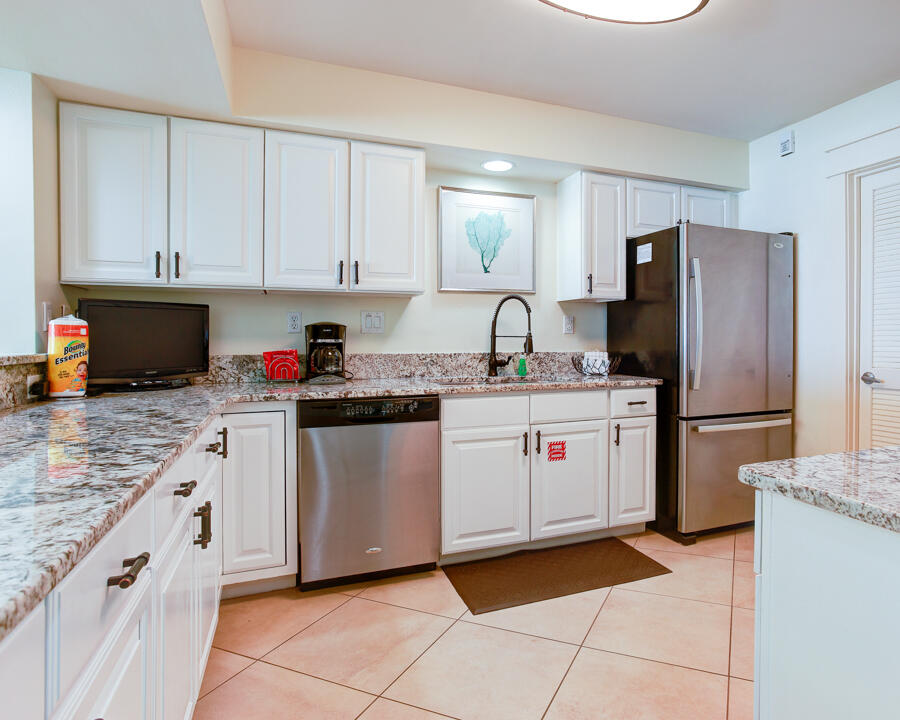 DESTIN GULFGATE CONDO - Residential