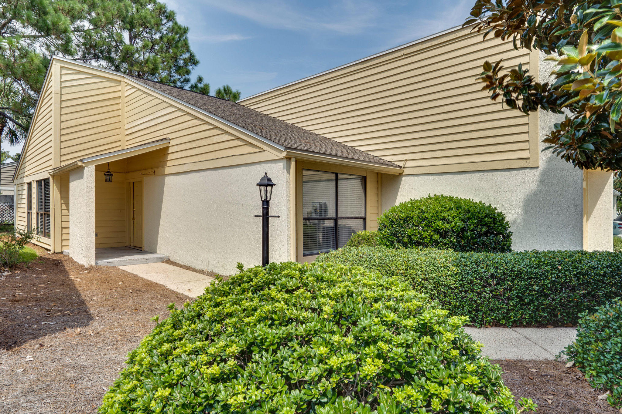 L'ATRIUM - Residential Lease