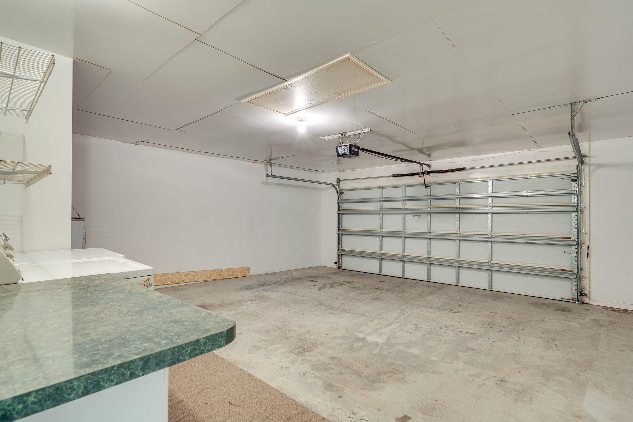 L'ATRIUM - Residential Lease