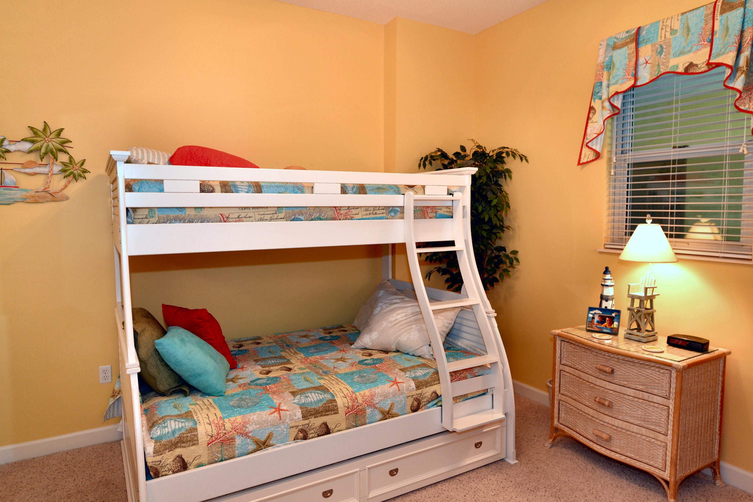 LEEWARD KEY - Residential