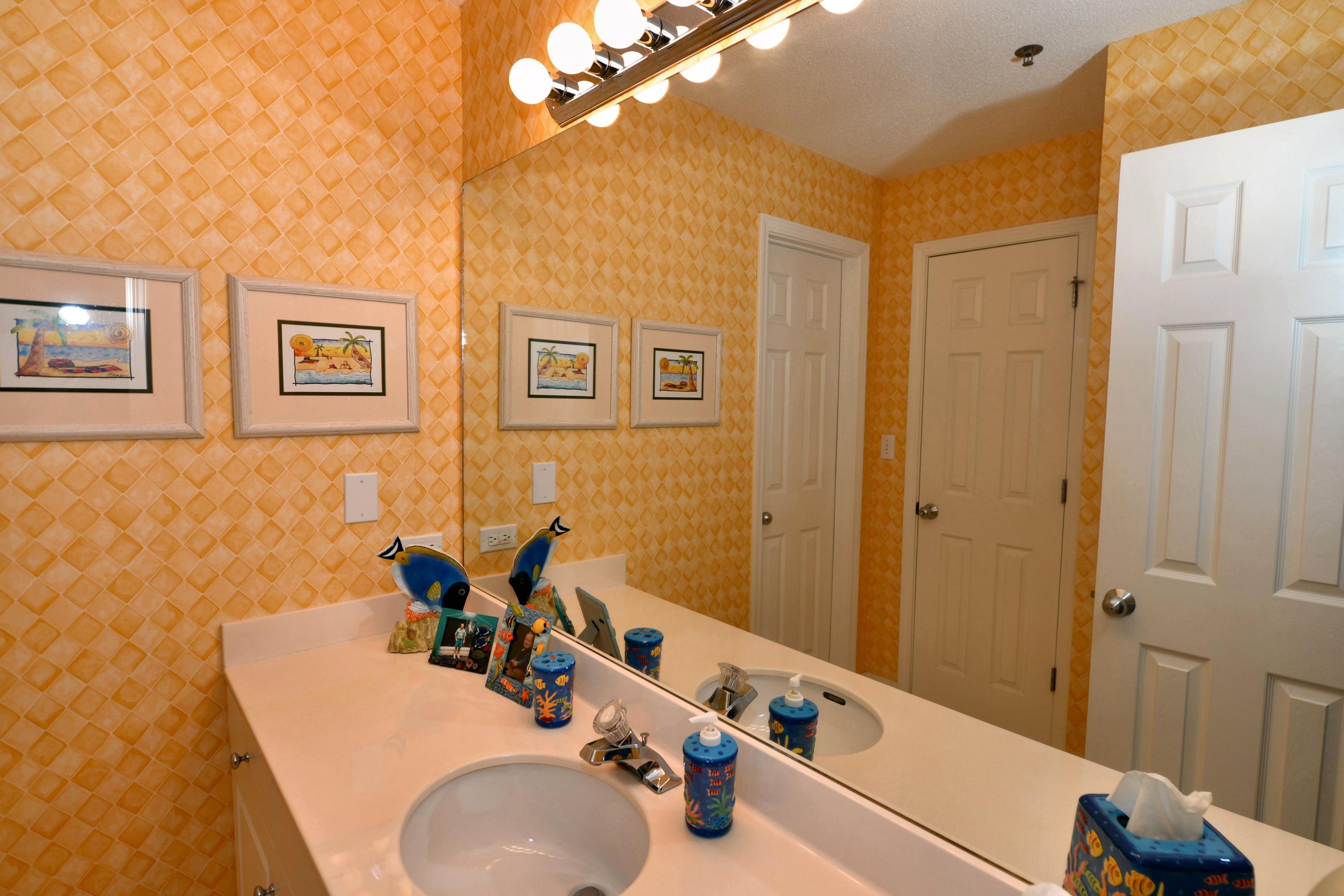 LEEWARD KEY - Residential