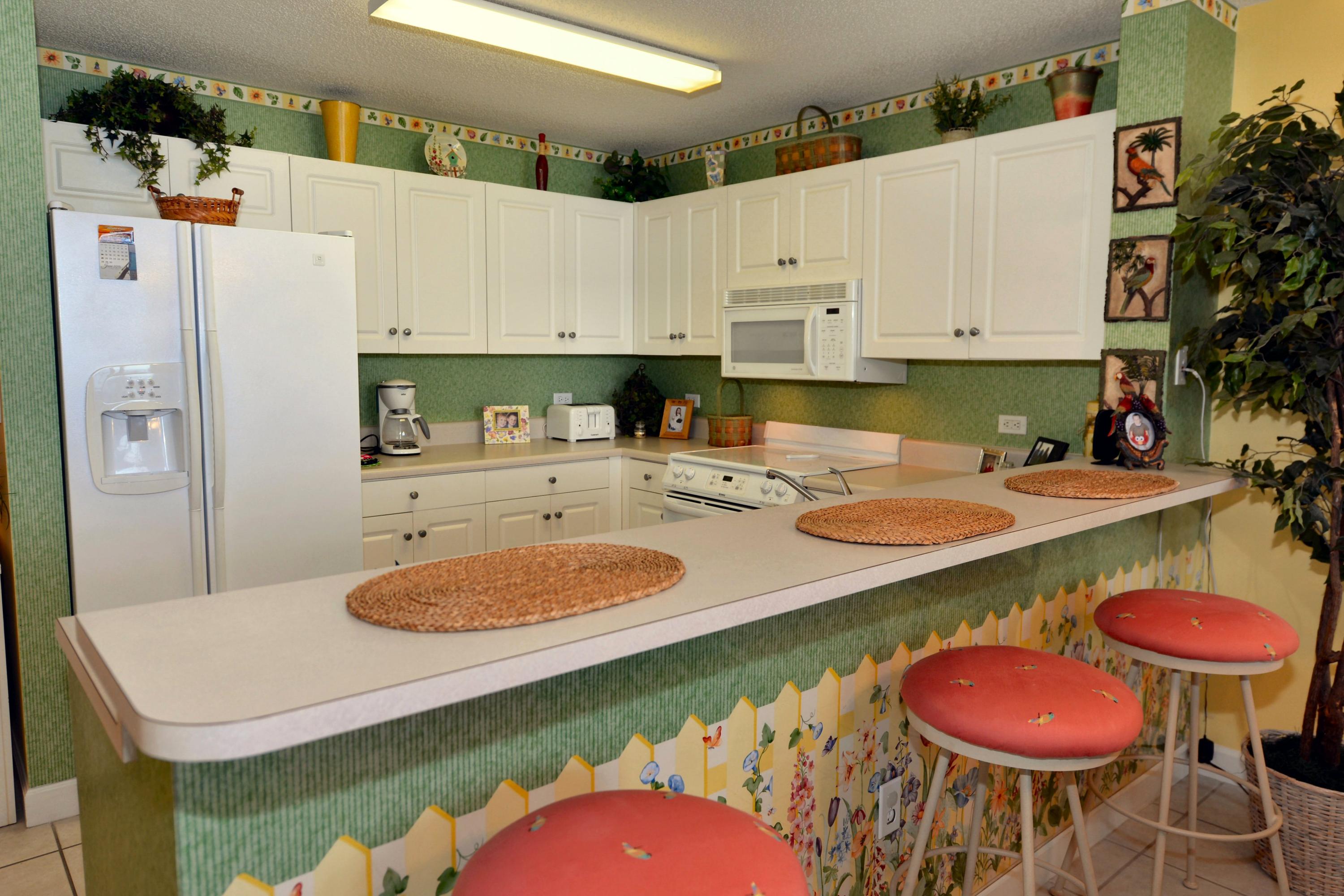 LEEWARD KEY - Residential