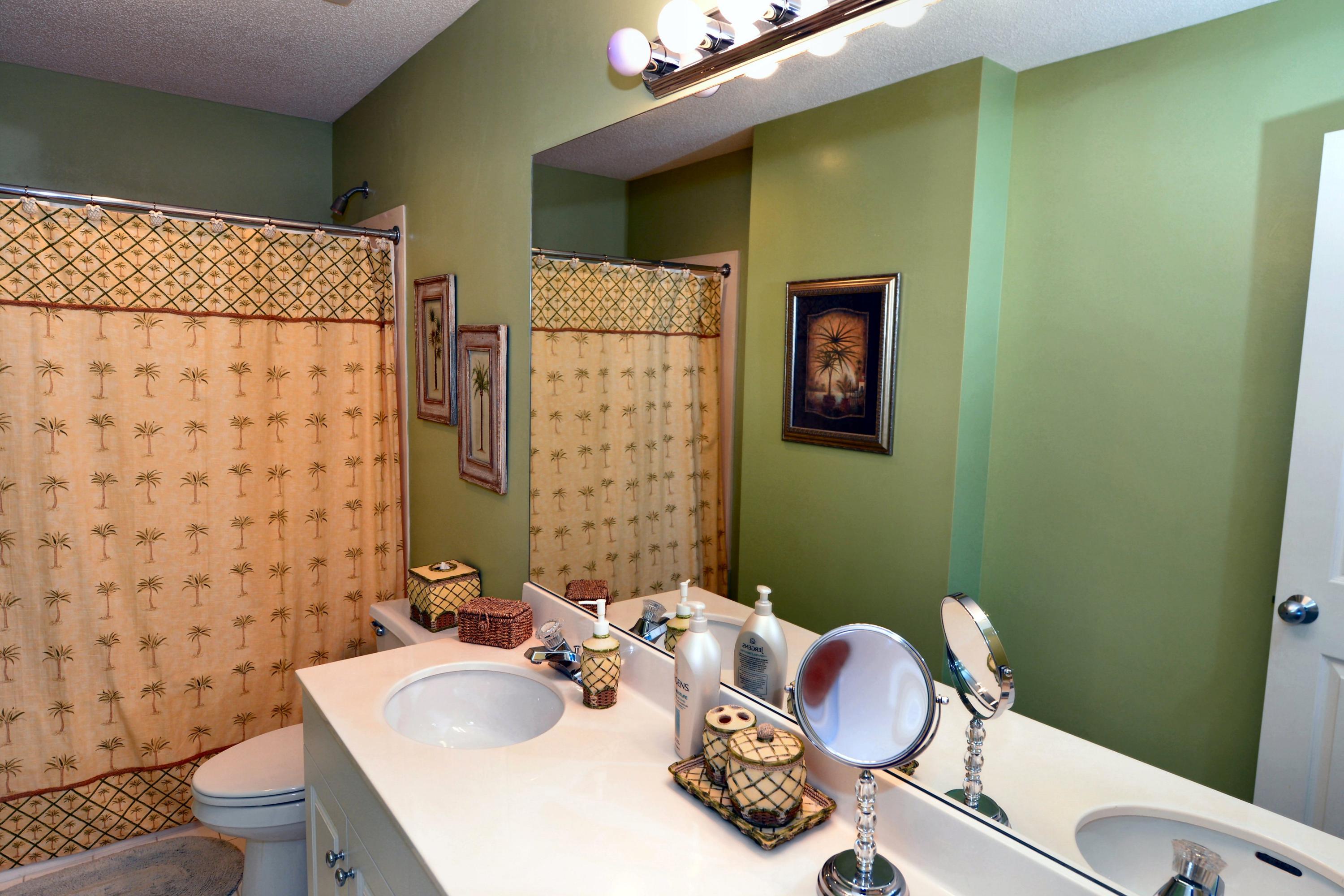 LEEWARD KEY - Residential