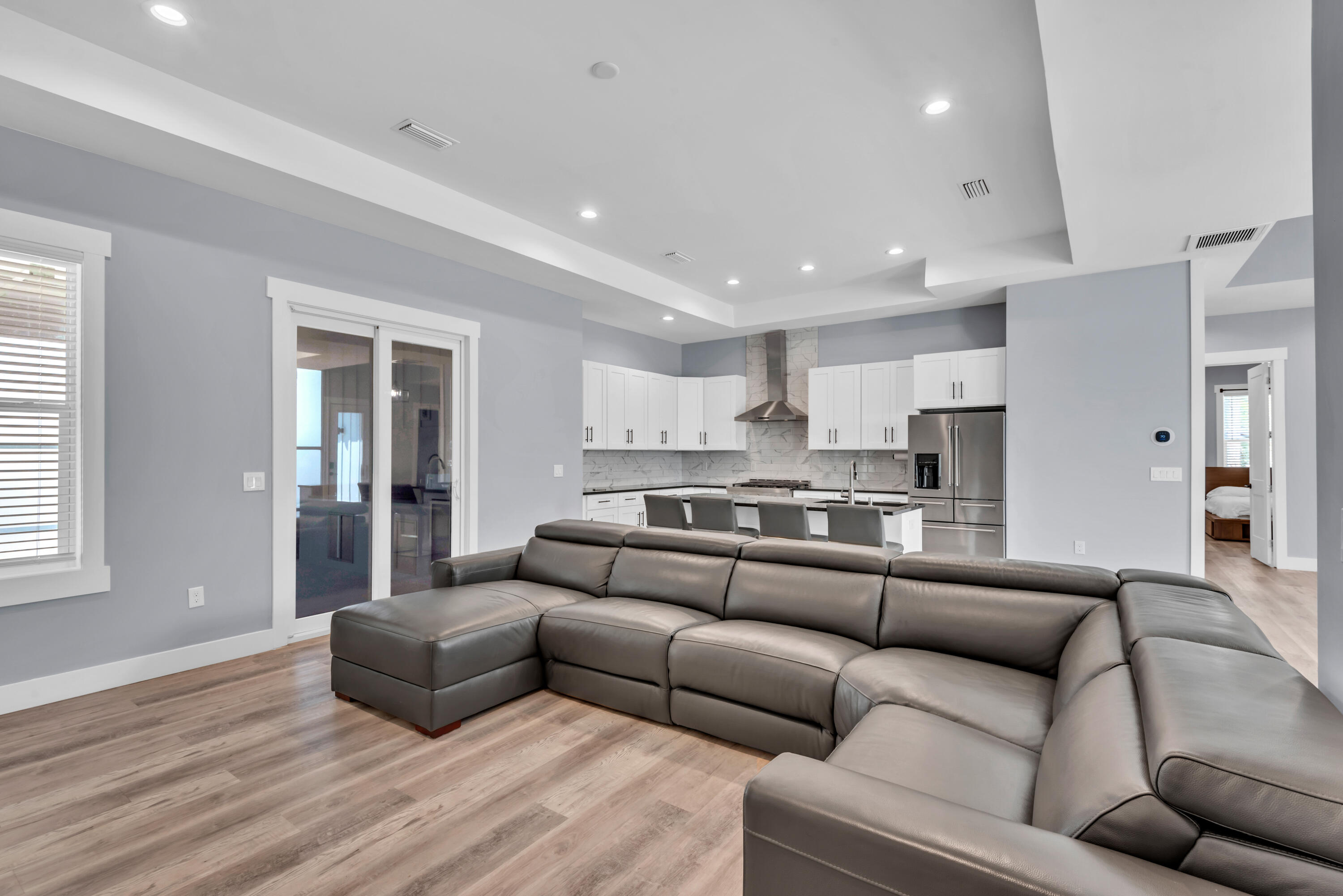 HOLIDAY SHORES EST 4TH ADDN - Residential