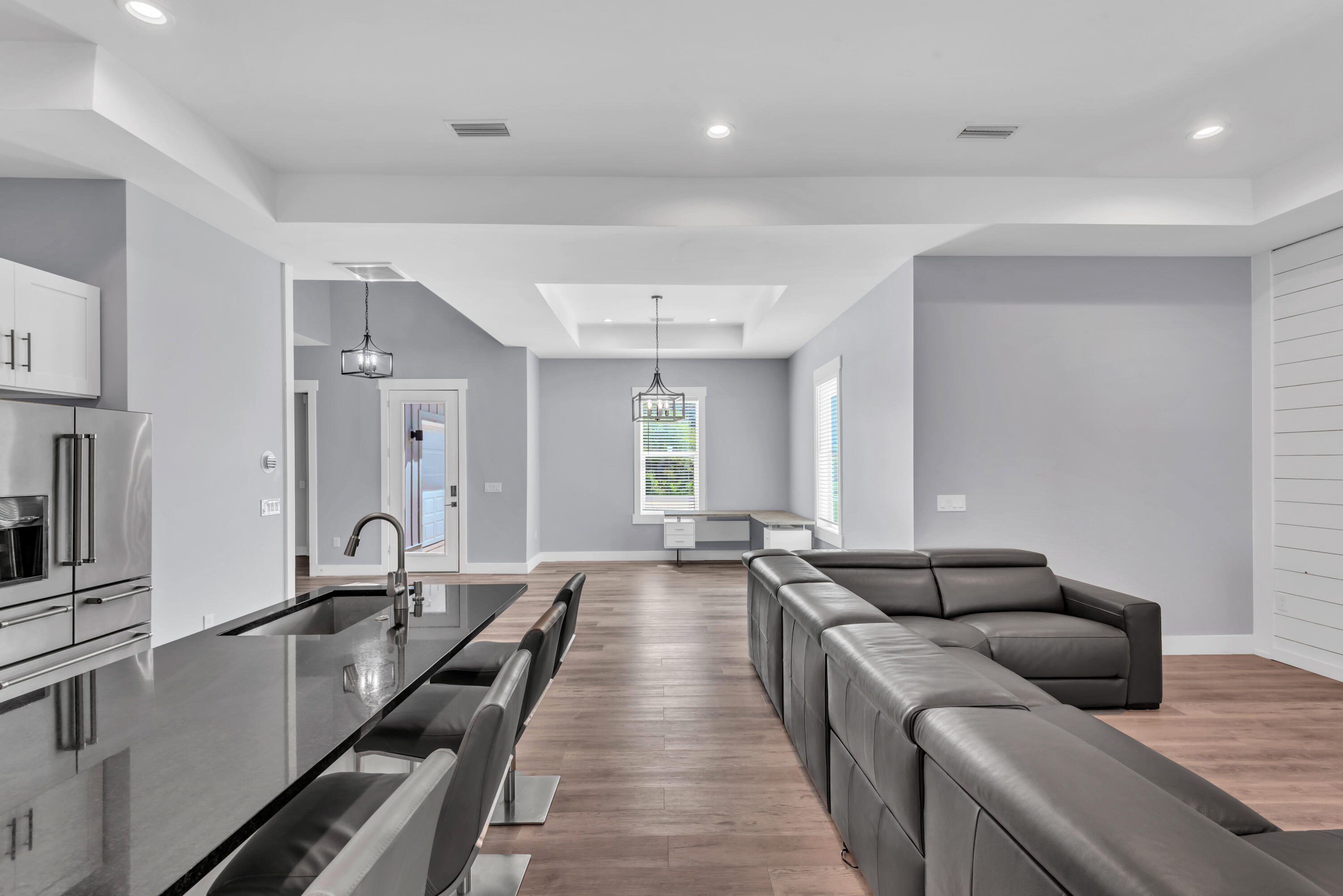 HOLIDAY SHORES EST 4TH ADDN - Residential