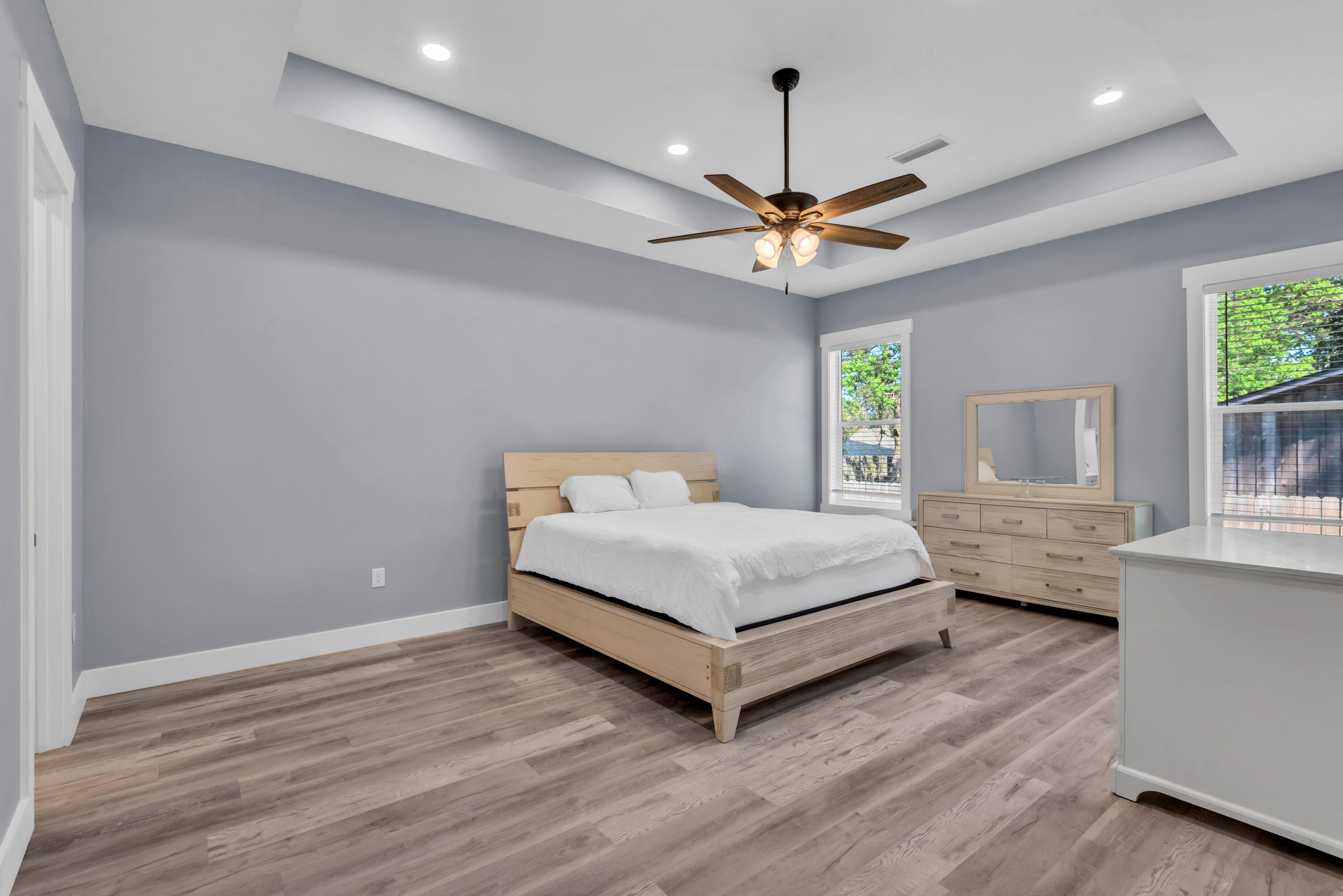 HOLIDAY SHORES EST 4TH ADDN - Residential