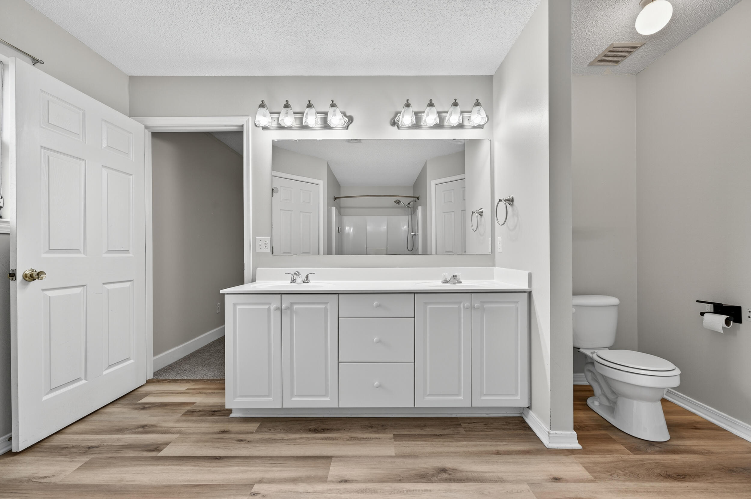 NORTHVIEW ESTATES 7TH ADDN - Residential