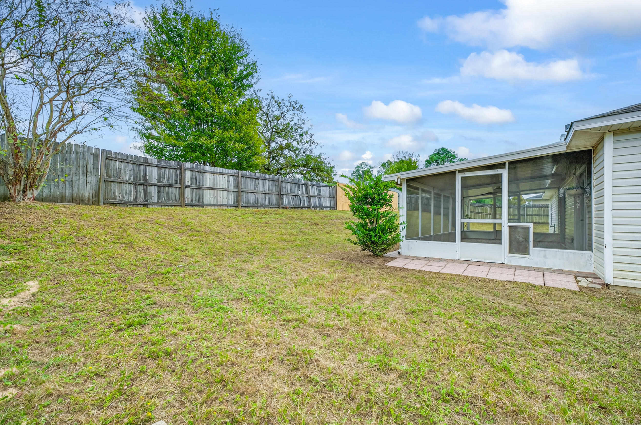 NORTHVIEW ESTATES 7TH ADDN - Residential