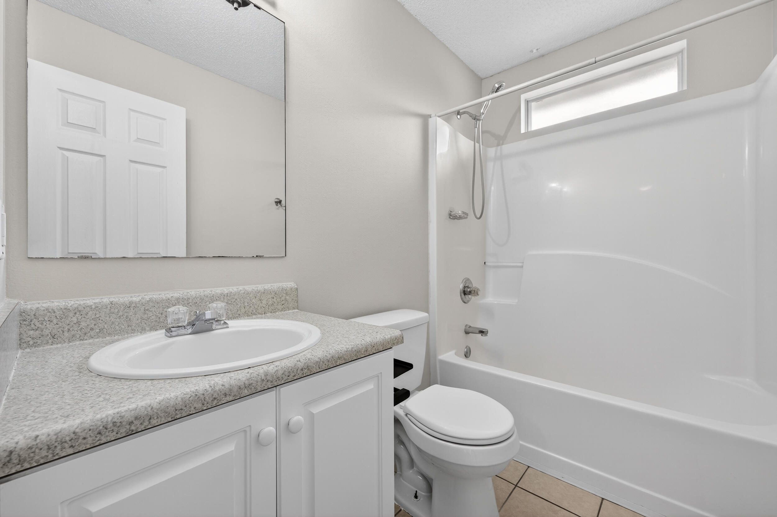 NORTHVIEW ESTATES 7TH ADDN - Residential