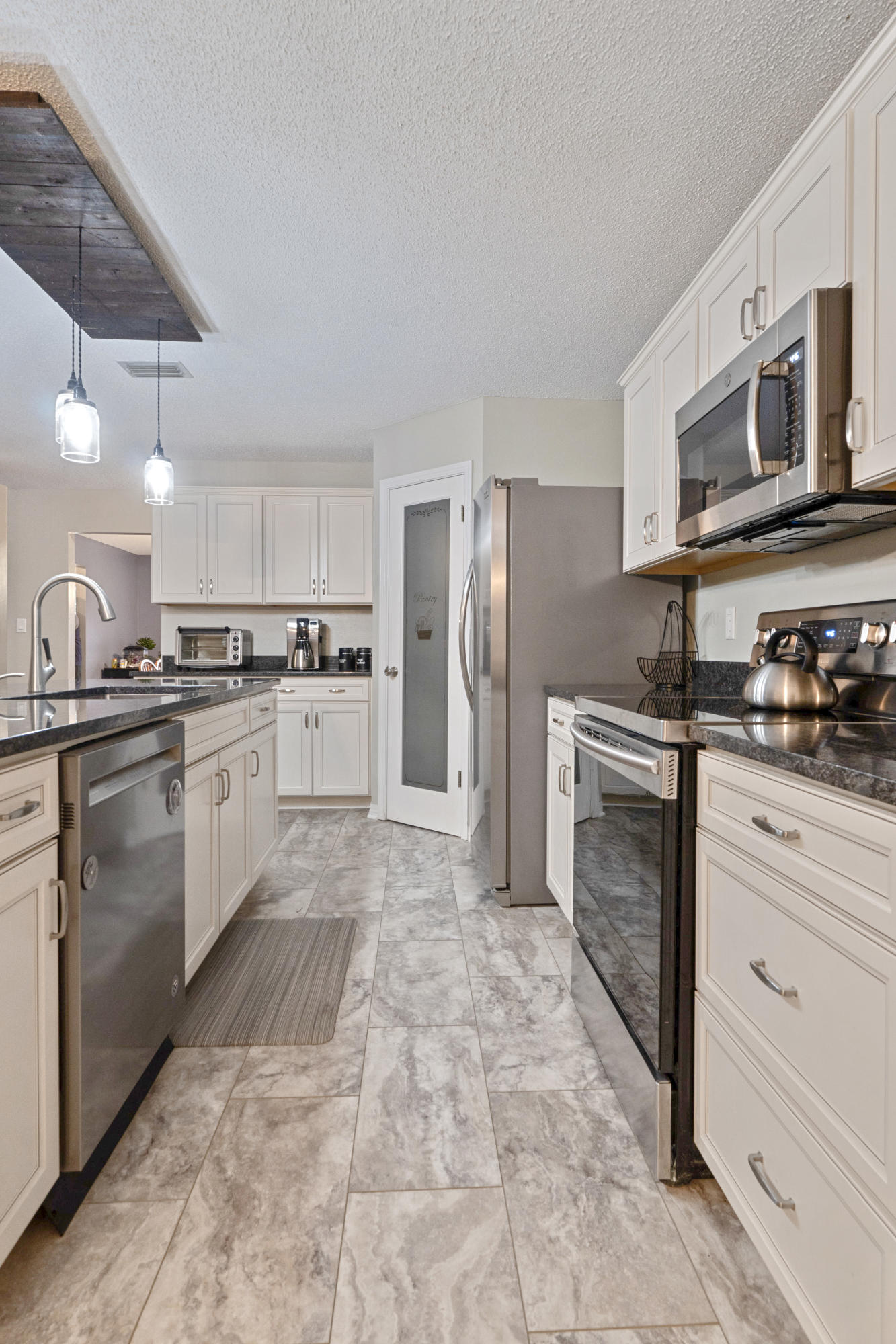 SILVER OAKS PH 1 - Residential