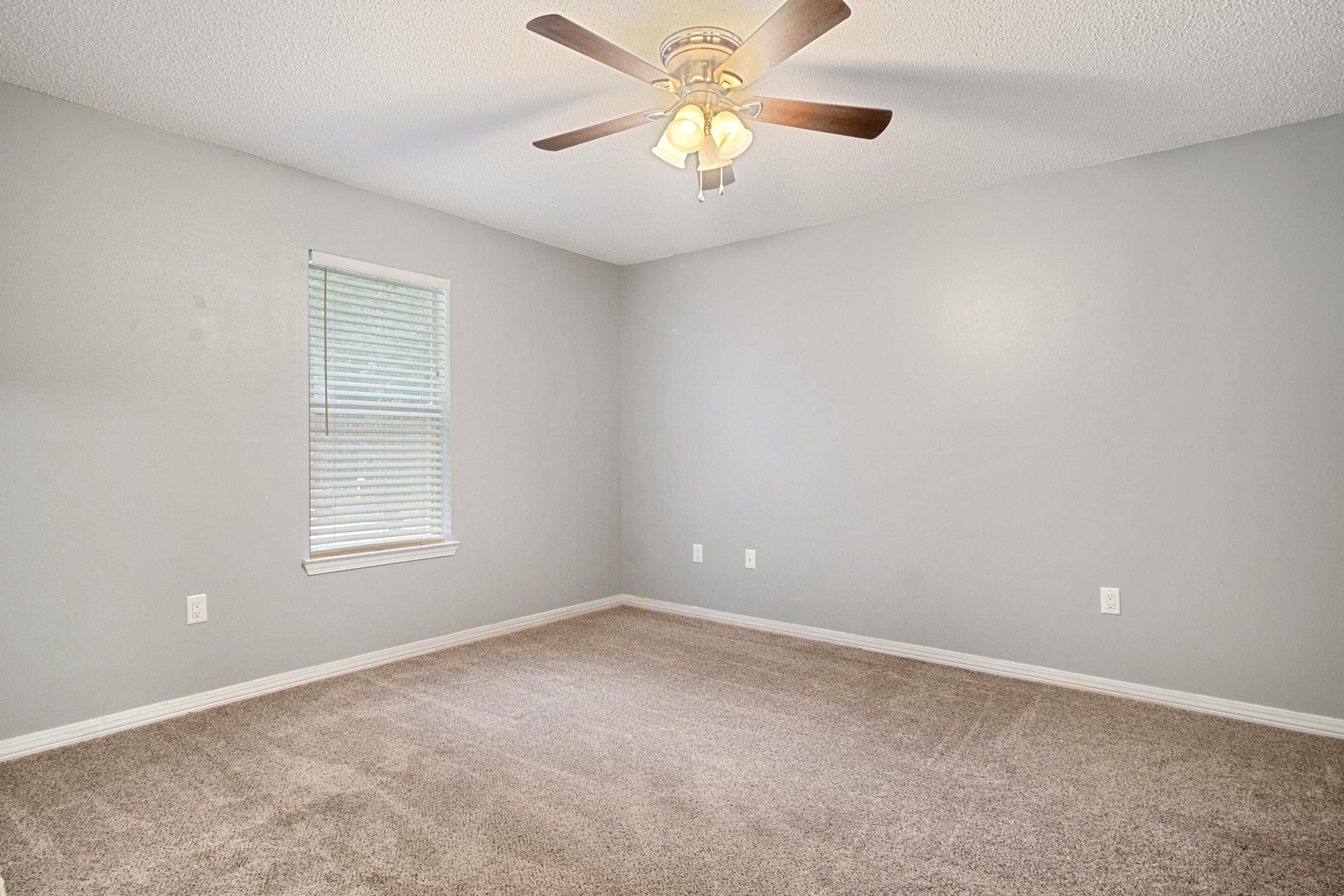 SILVER OAKS PH 1 - Residential