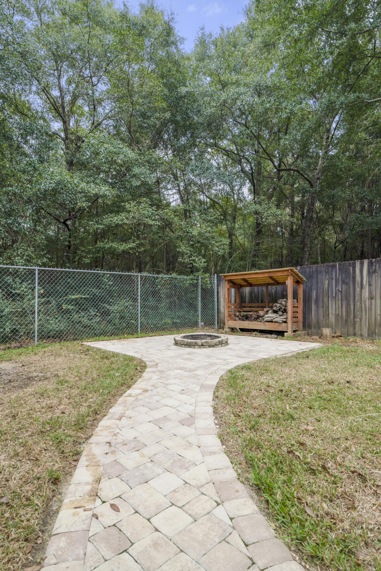 SILVER OAKS PH 1 - Residential