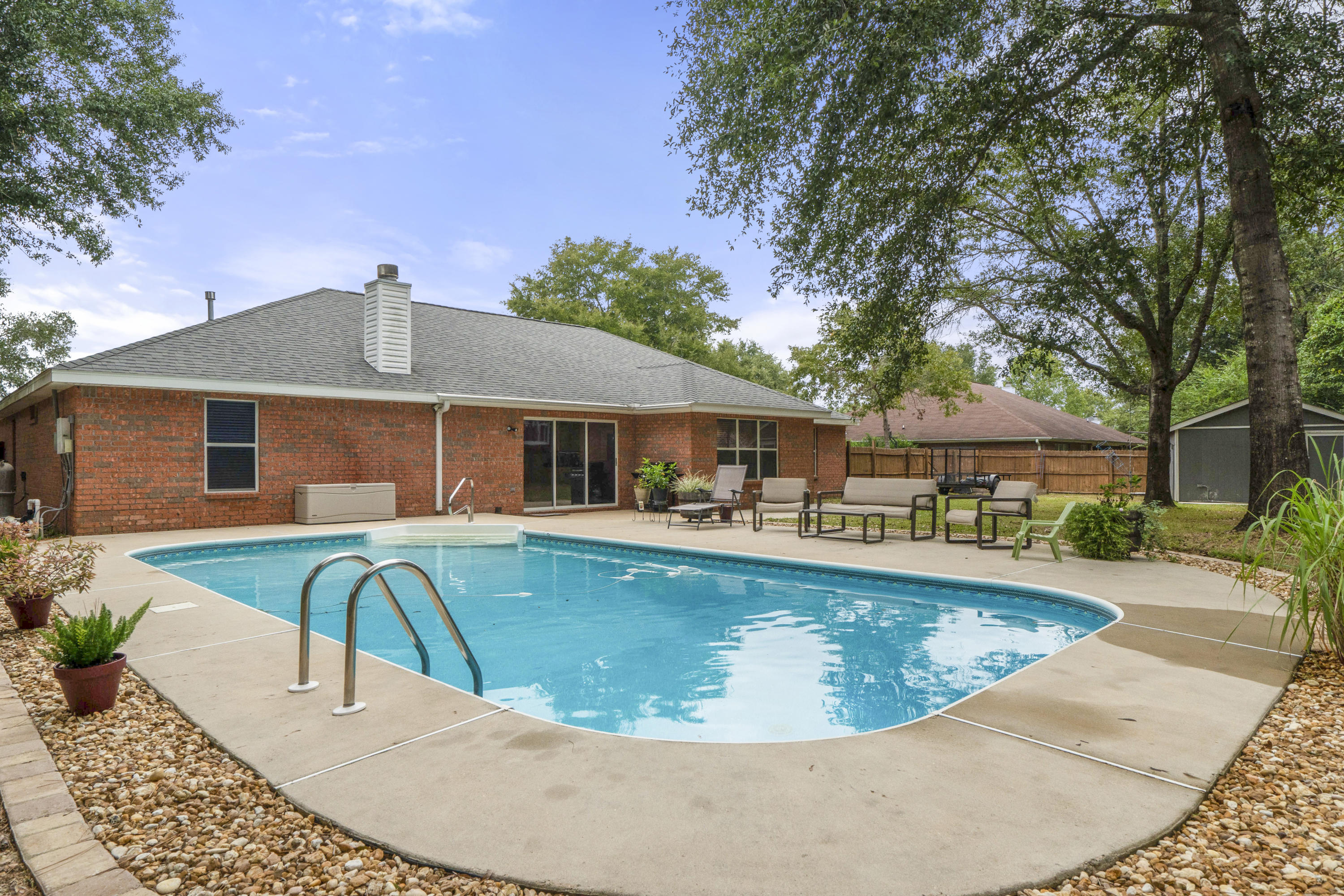 SILVER OAKS PH 1 - Residential