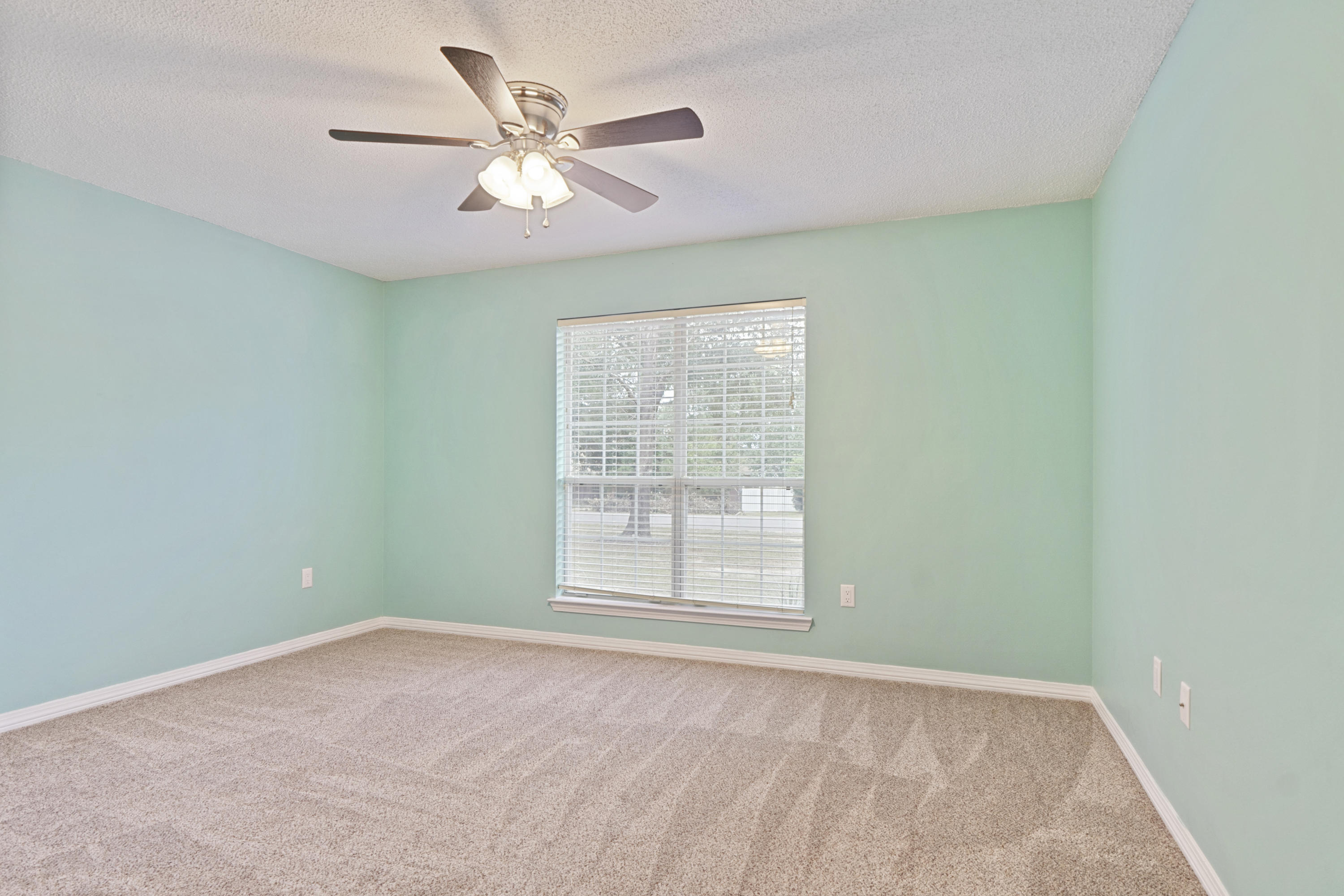 SILVER OAKS PH 1 - Residential