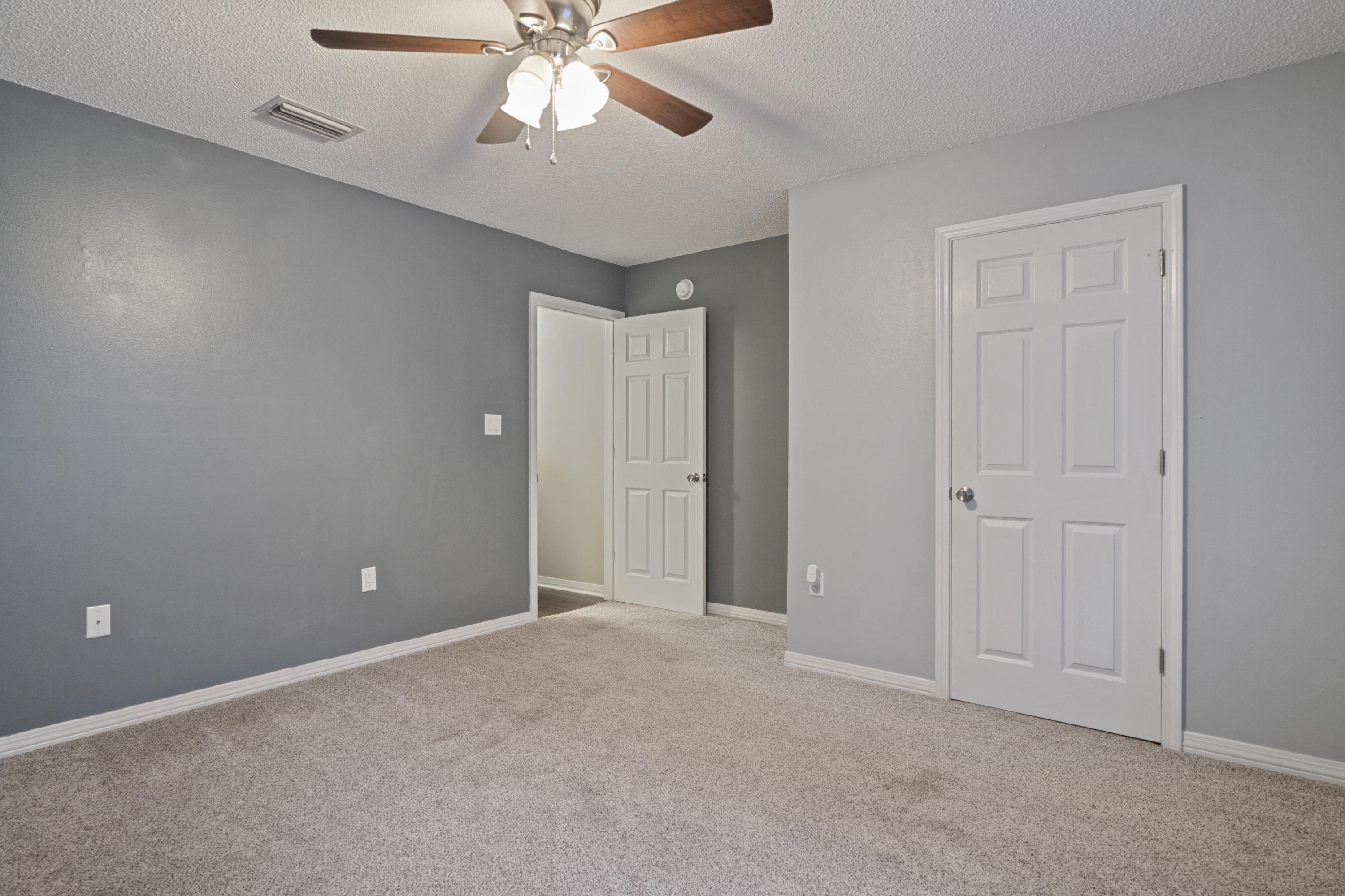 SILVER OAKS PH 1 - Residential