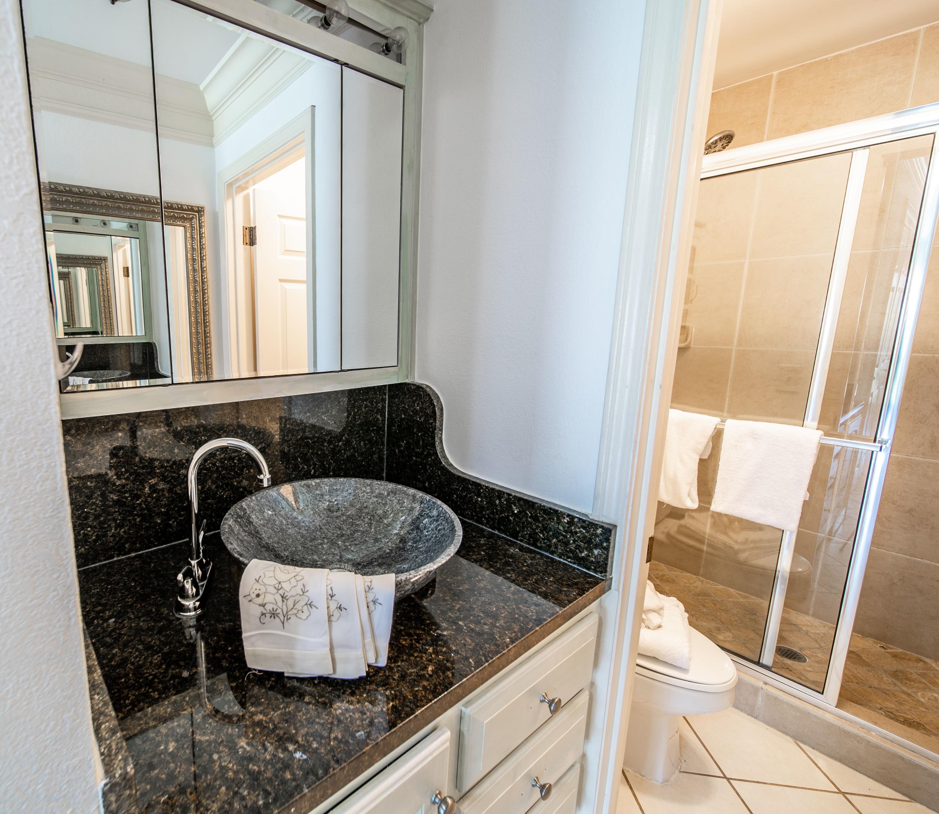 BAYOU VILLAGE CONDO PH 1 - Residential