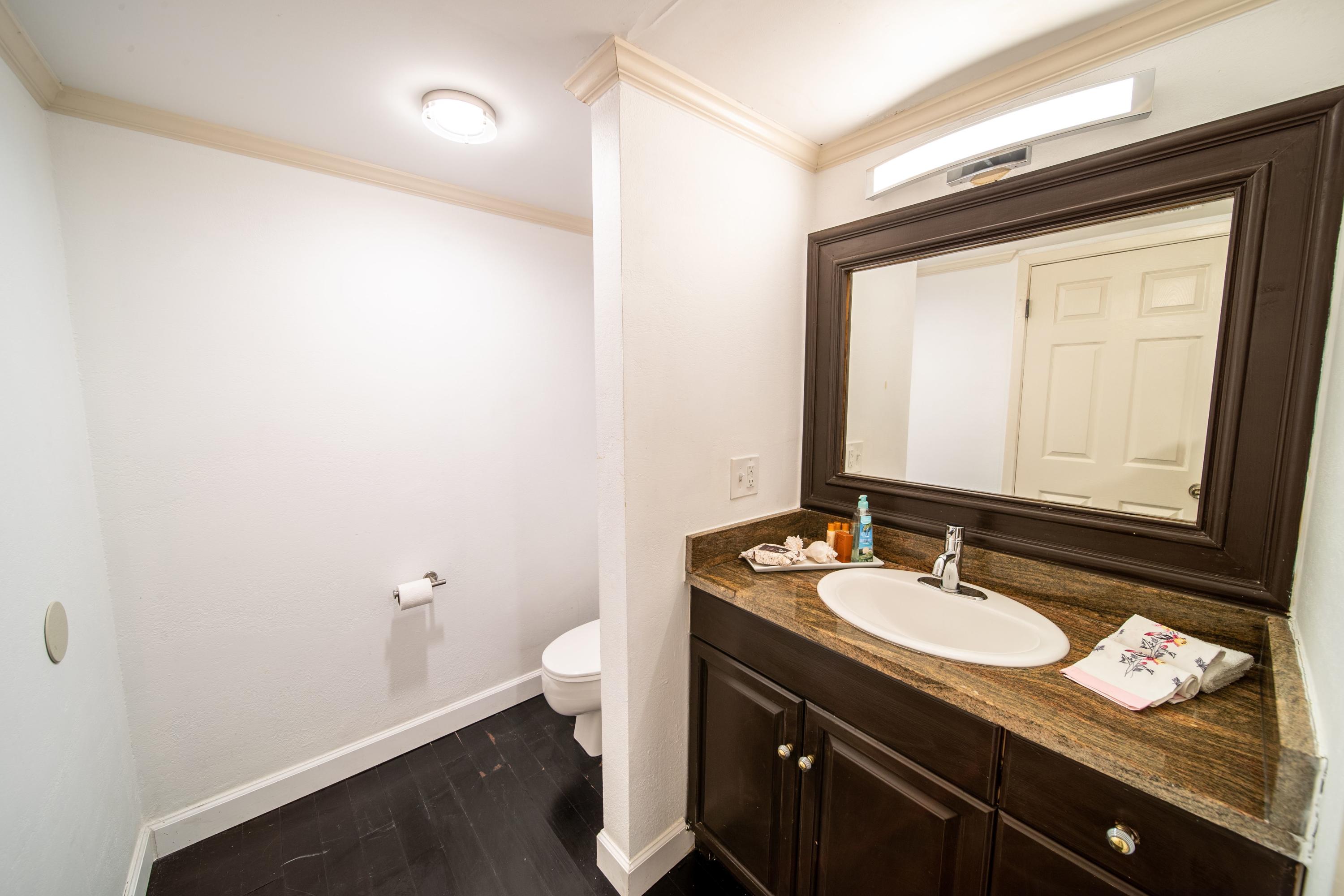 BAYOU VILLAGE CONDO PH 1 - Residential