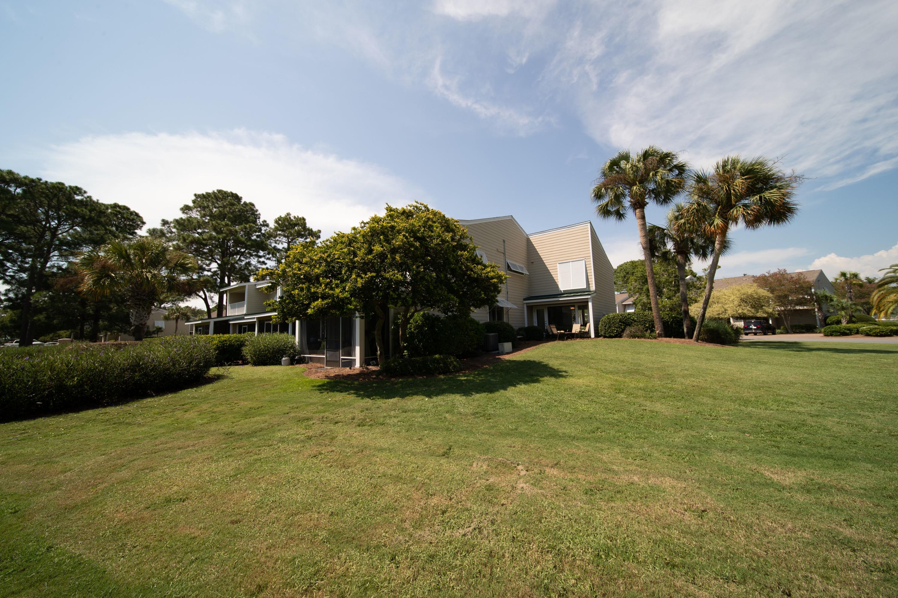 BAYOU VILLAGE CONDO PH 1 - Residential