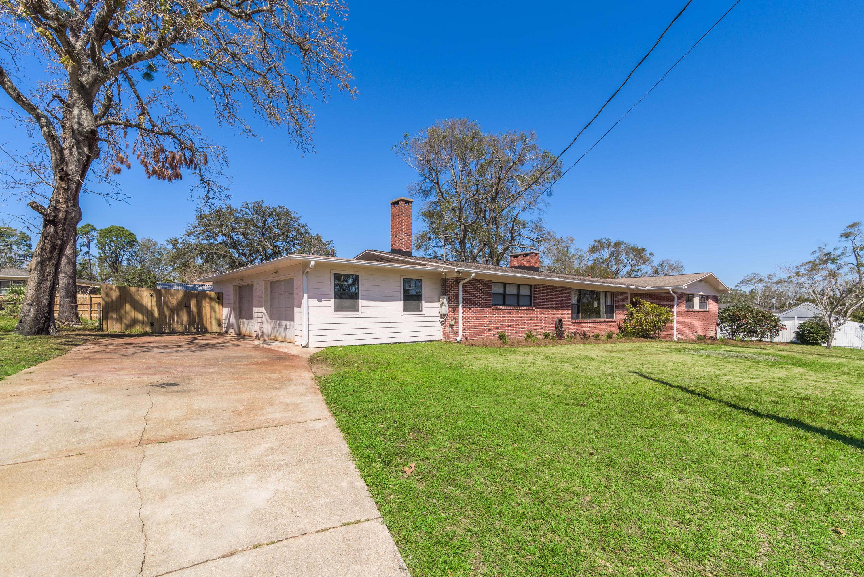 LAKEVIEW - Residential