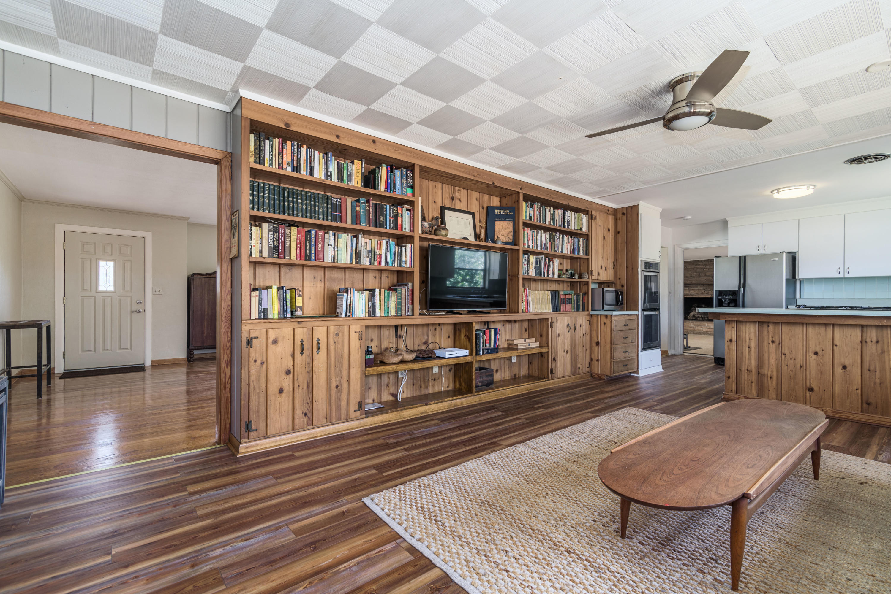 LAKEVIEW - Residential