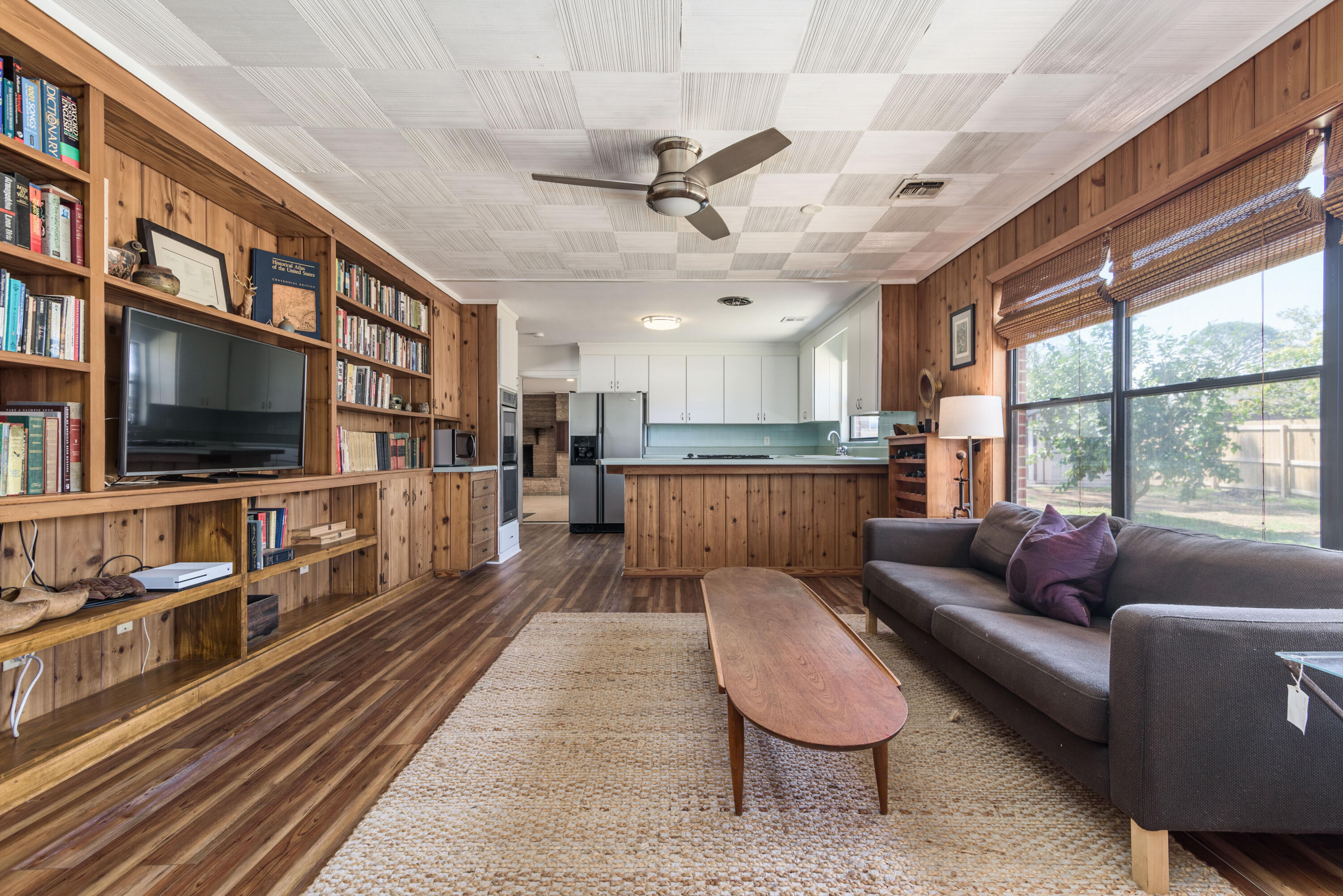 LAKEVIEW - Residential