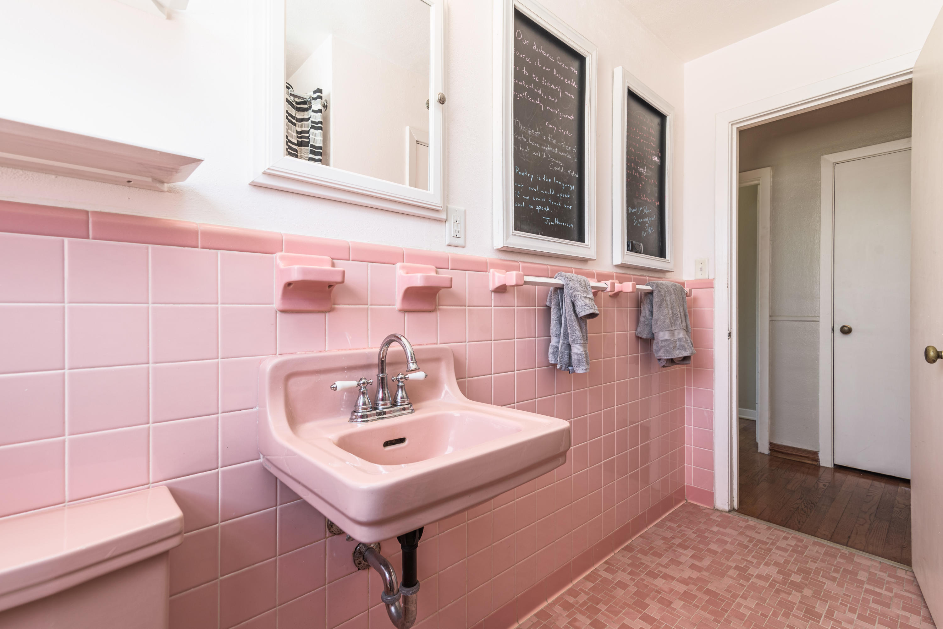 LAKEVIEW - Residential