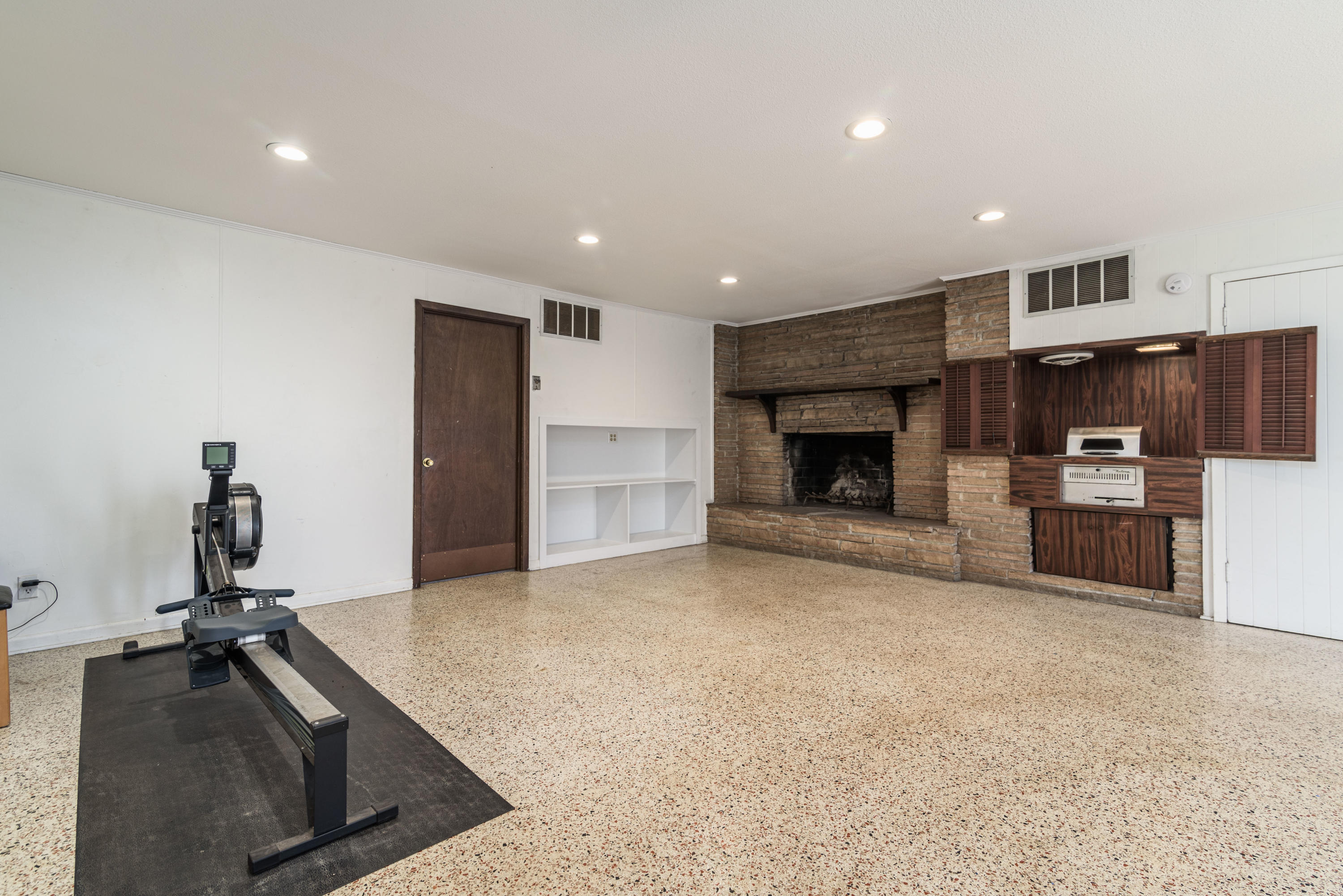 LAKEVIEW - Residential