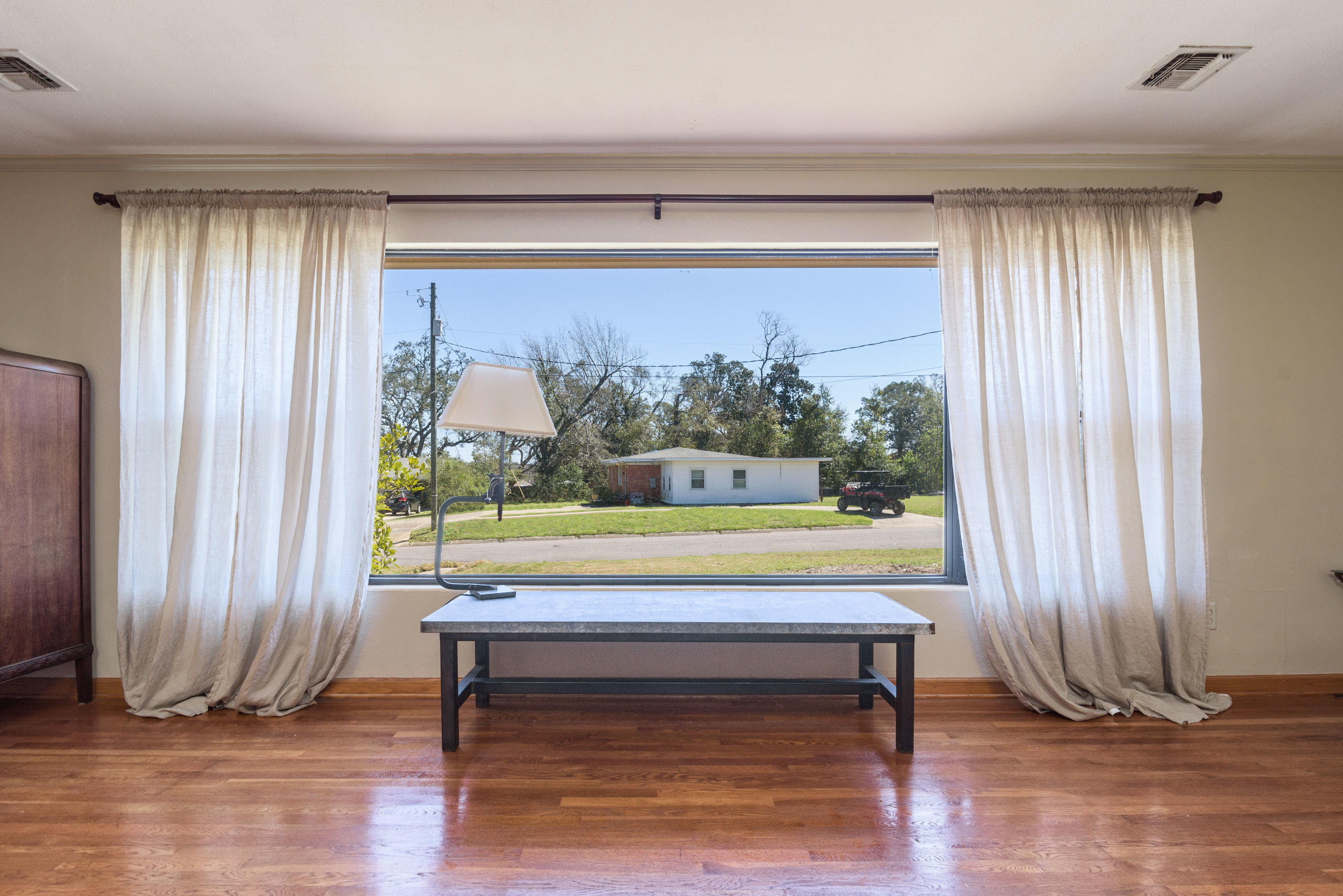 LAKEVIEW - Residential