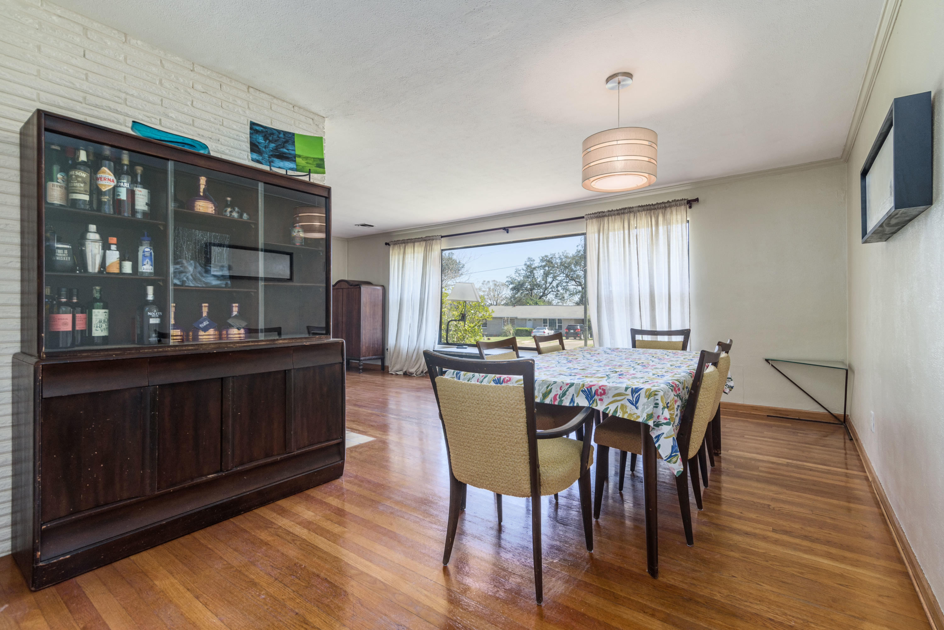 LAKEVIEW - Residential