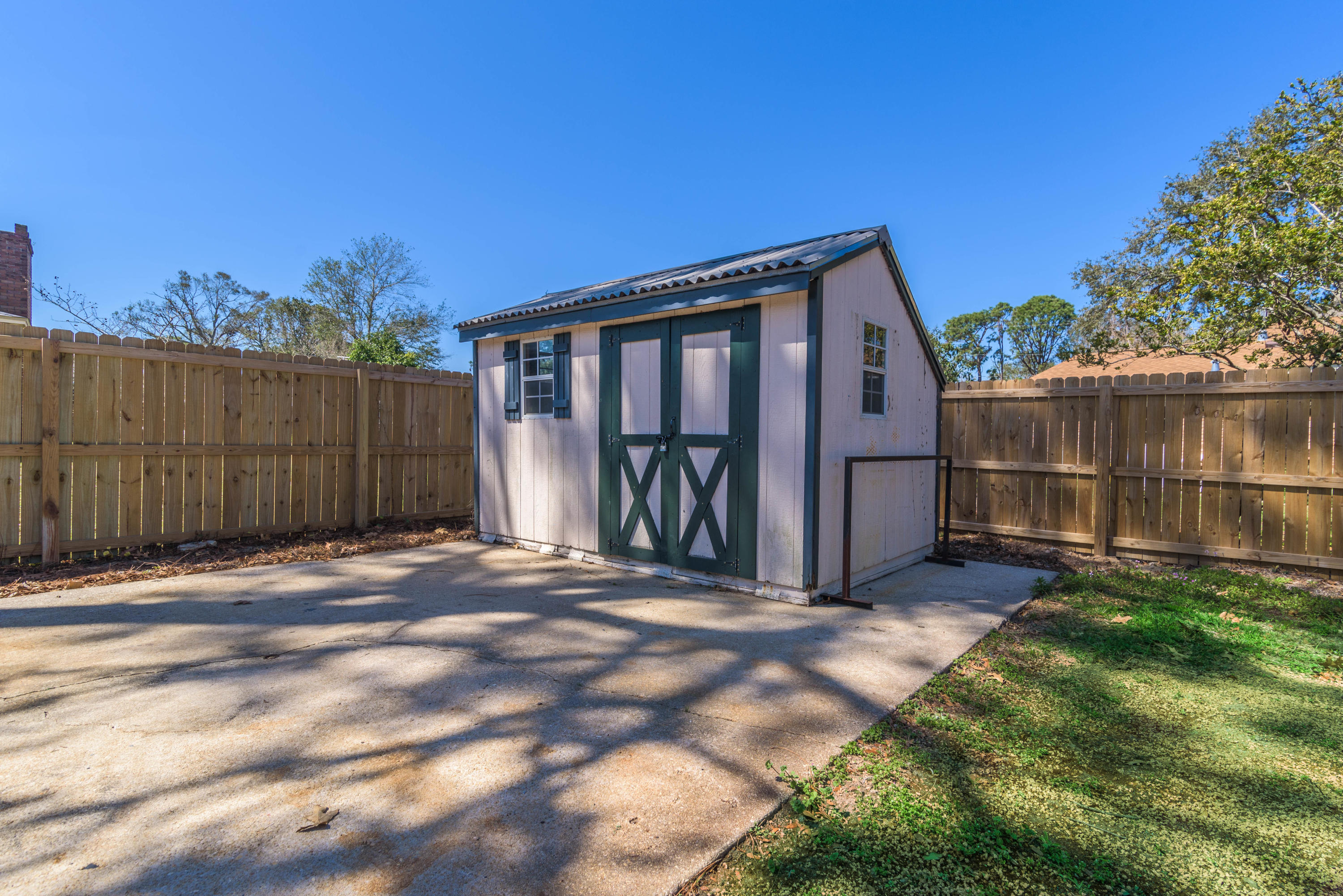 LAKEVIEW - Residential