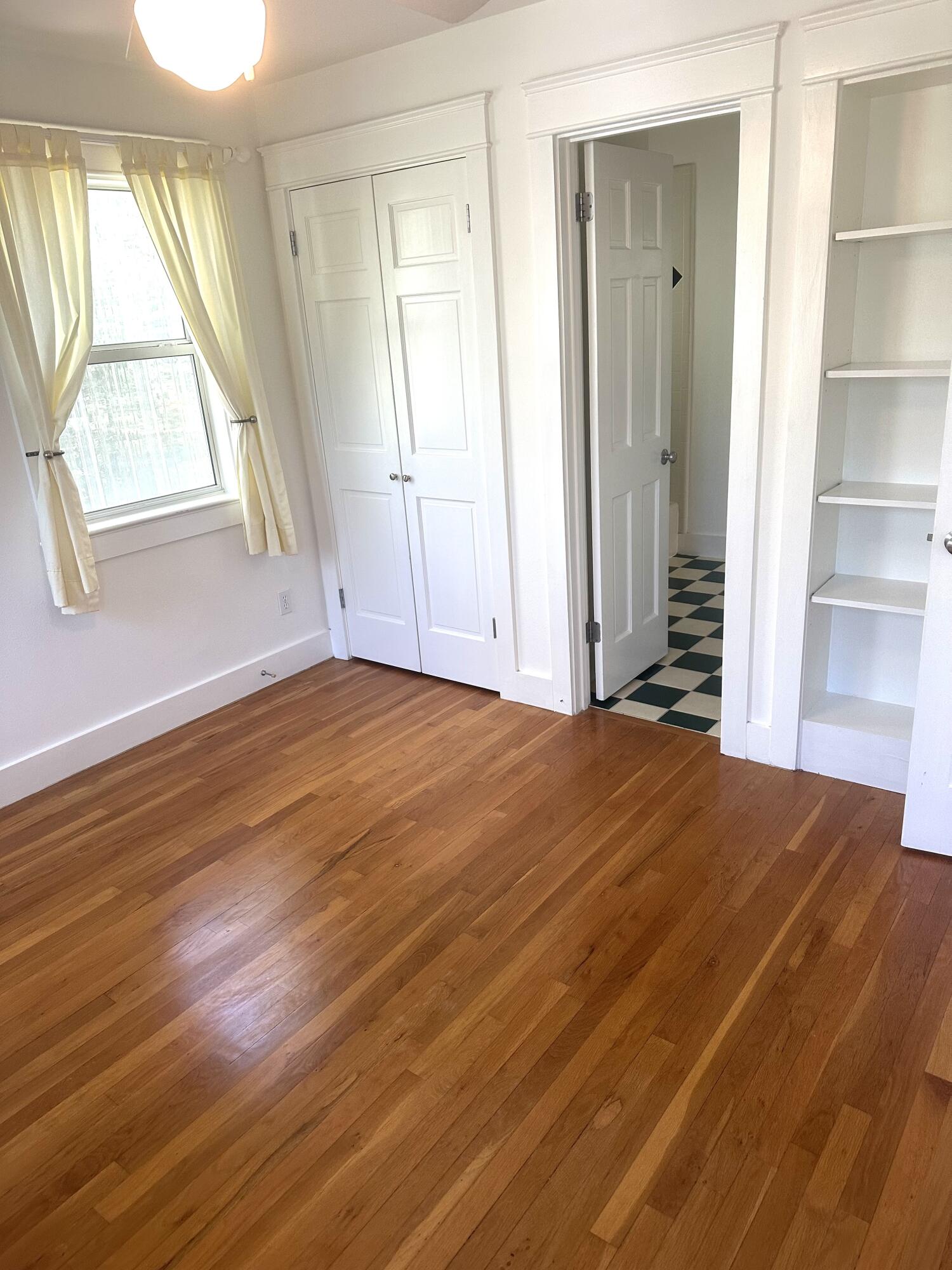SEAGROVE 5TH ADDN - Residential