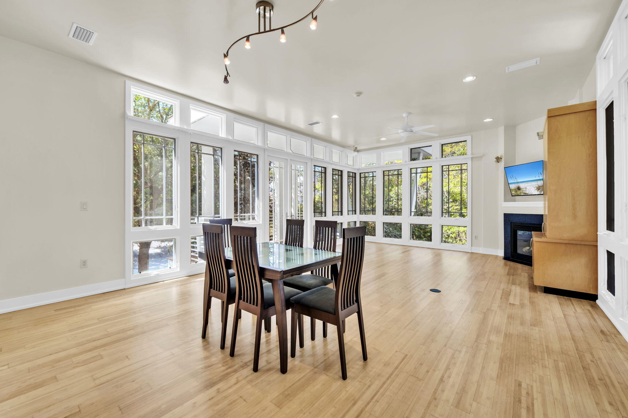 SEAGROVE 5TH ADDN - Residential