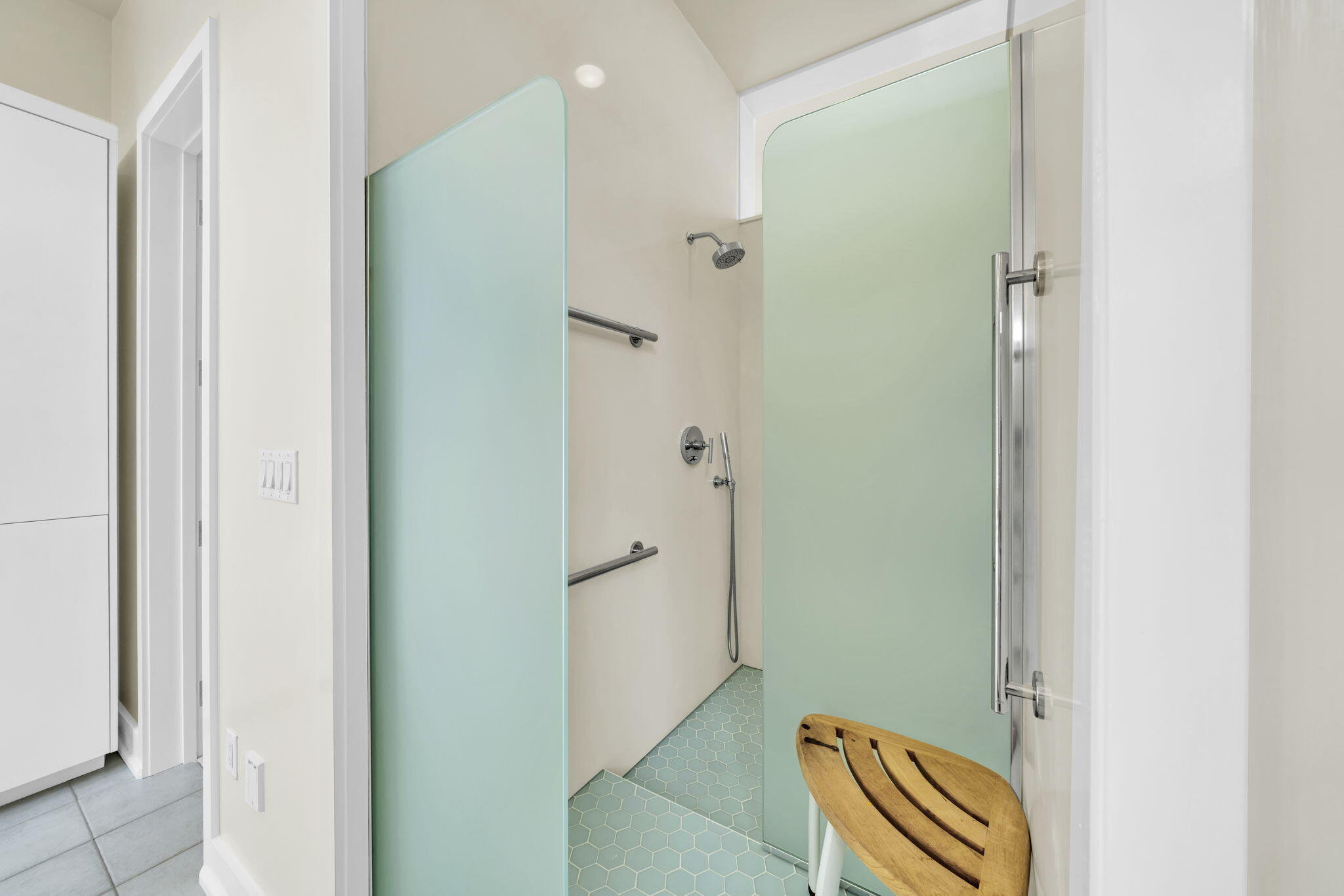SEAGROVE 5TH ADDN - Residential