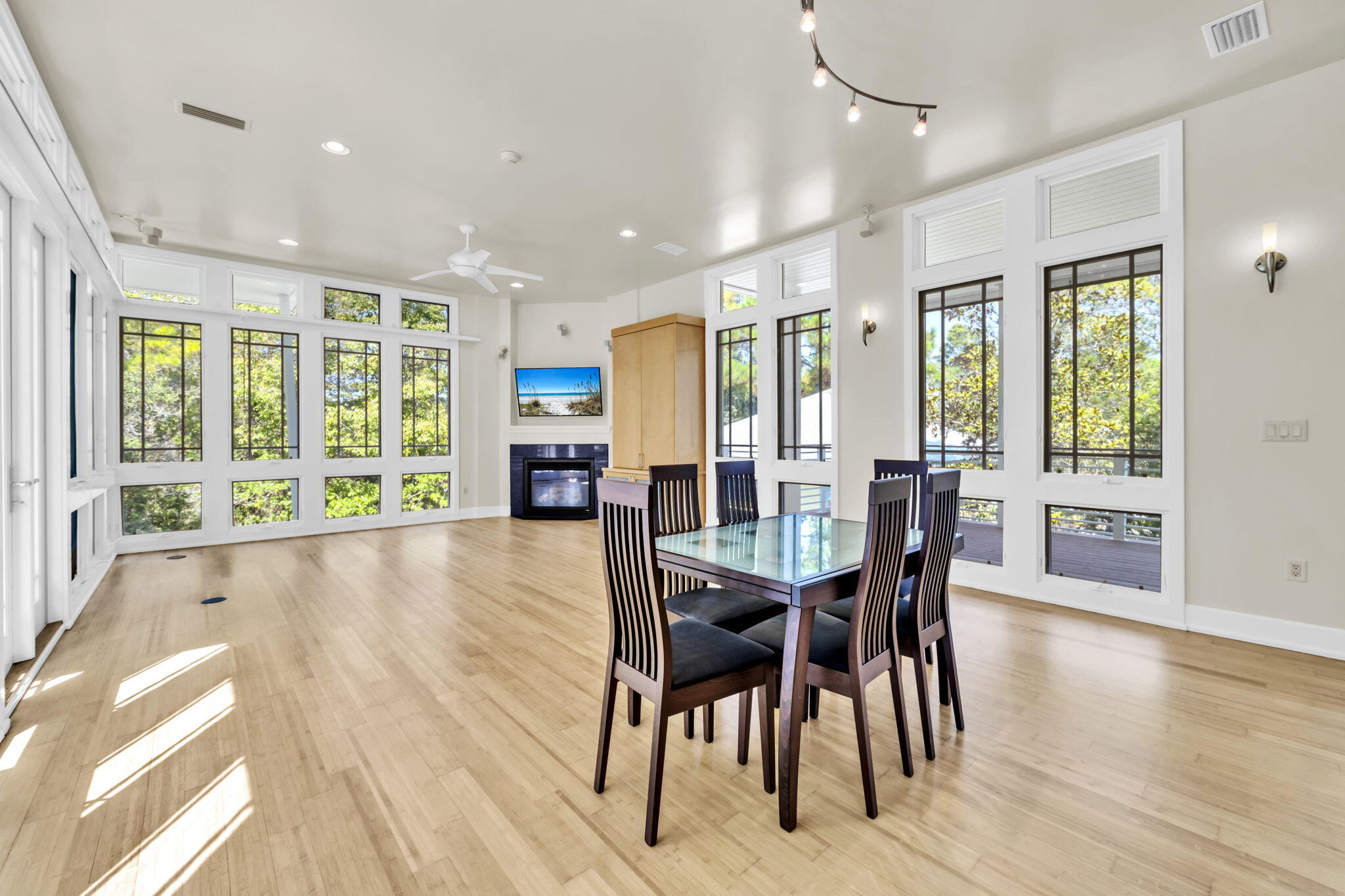 SEAGROVE 5TH ADDN - Residential