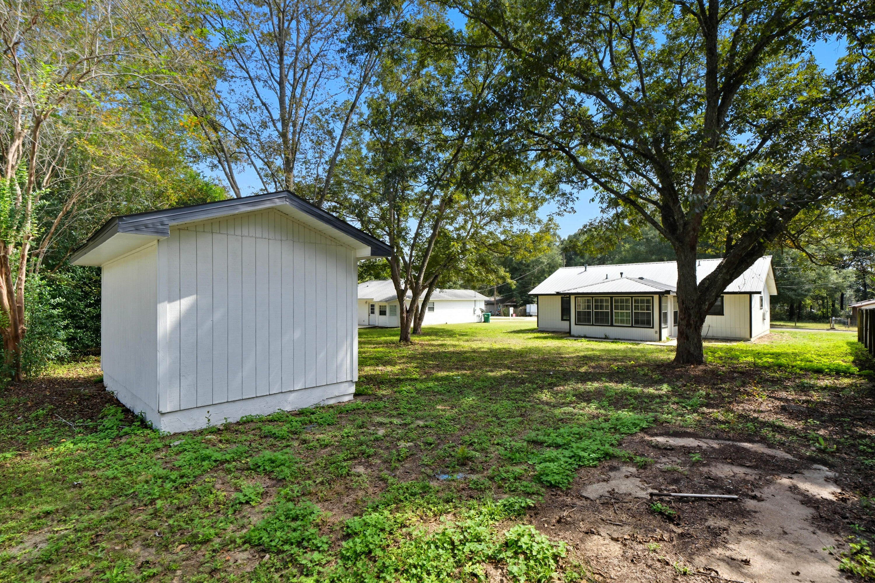Pansy - Residential