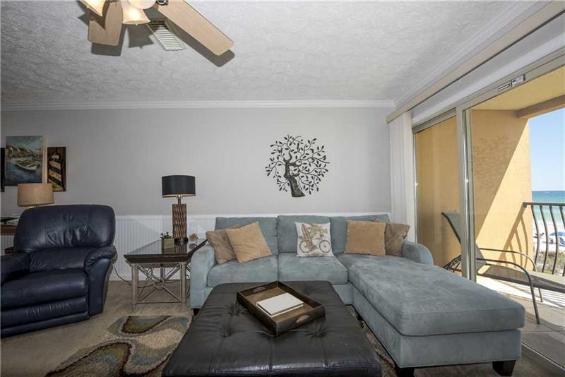 CORAL REEF CLUB PH 1 - Residential