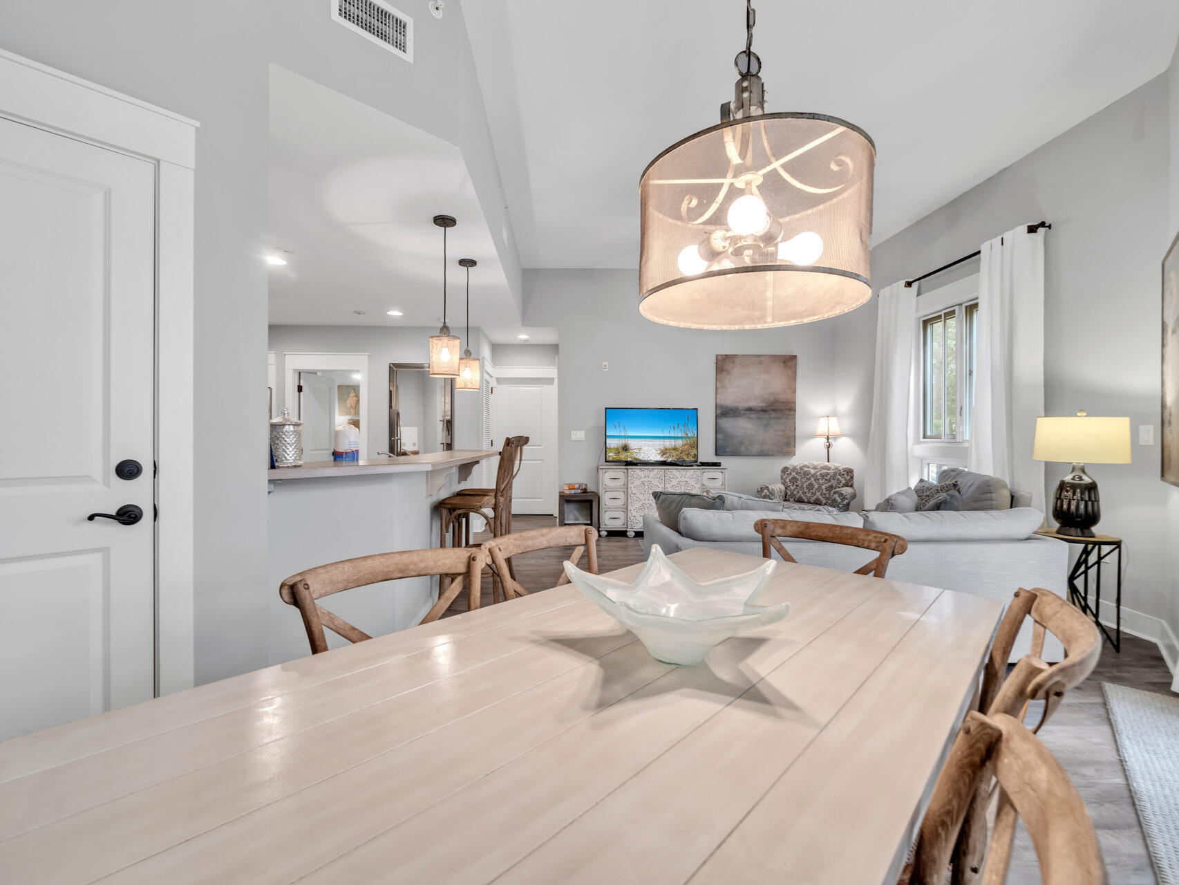PILOT HOUSE - Residential