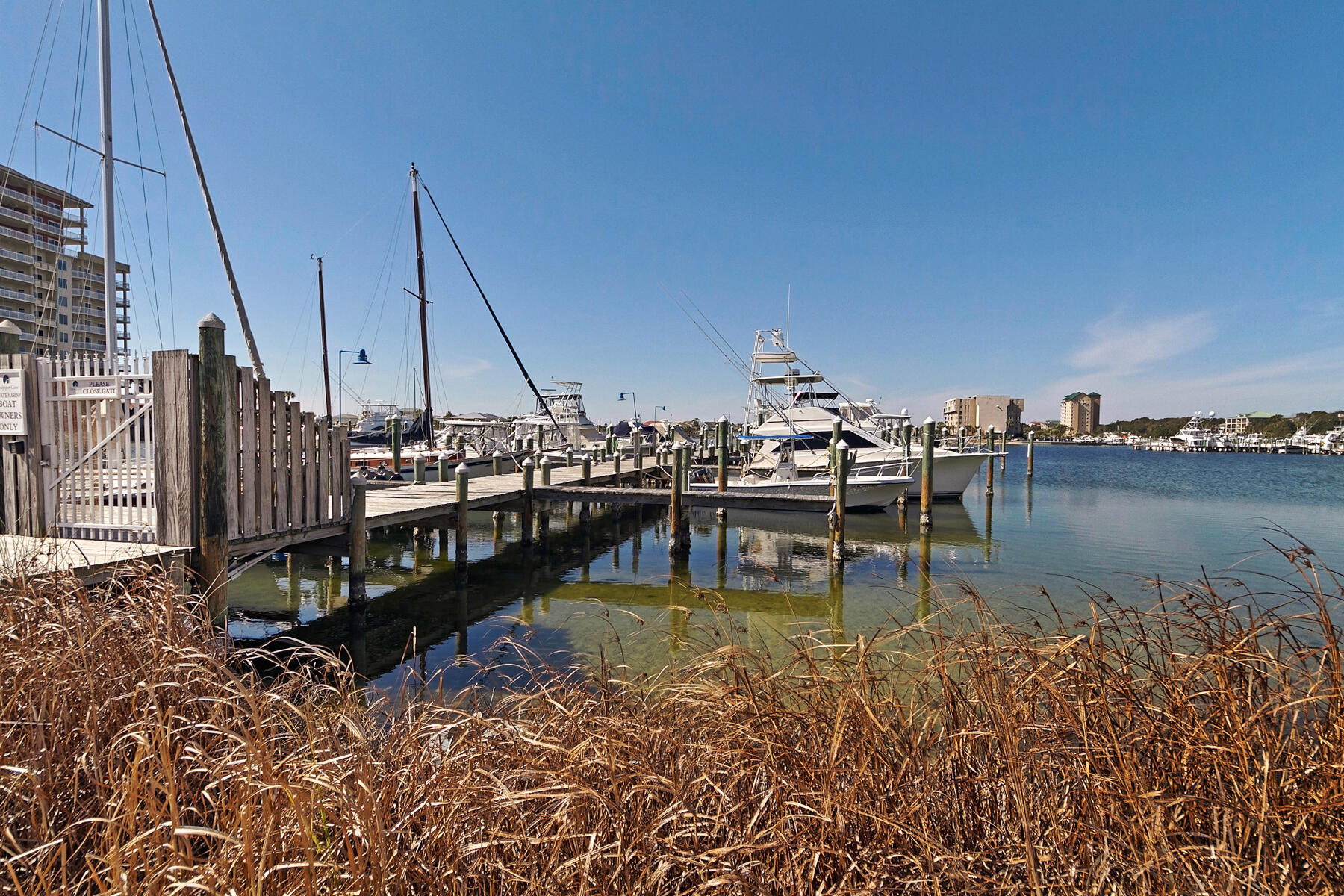 SANDPIPER COVE - Residential