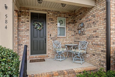 584 Falcon Trail Niceville FL 32578