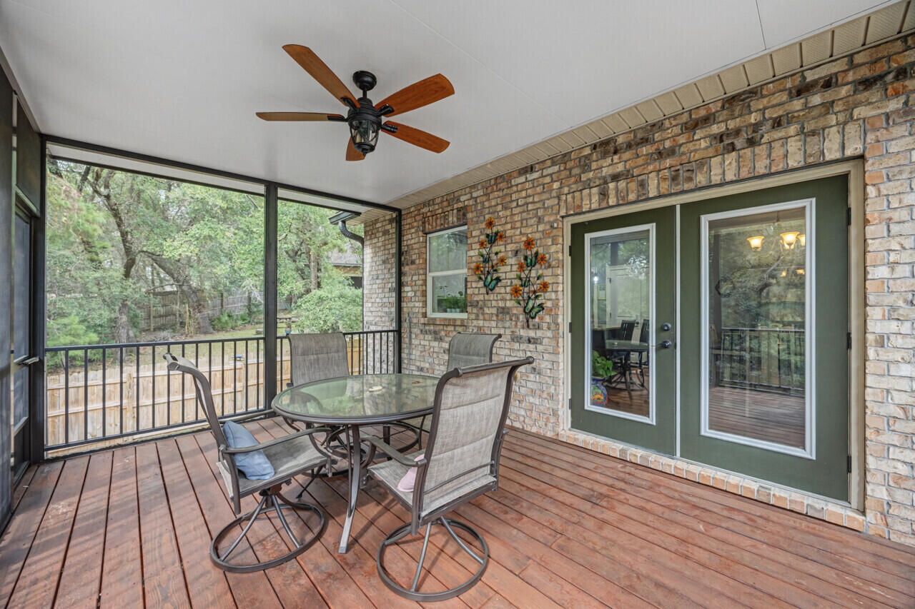 HAWK'S LANDING - Residential