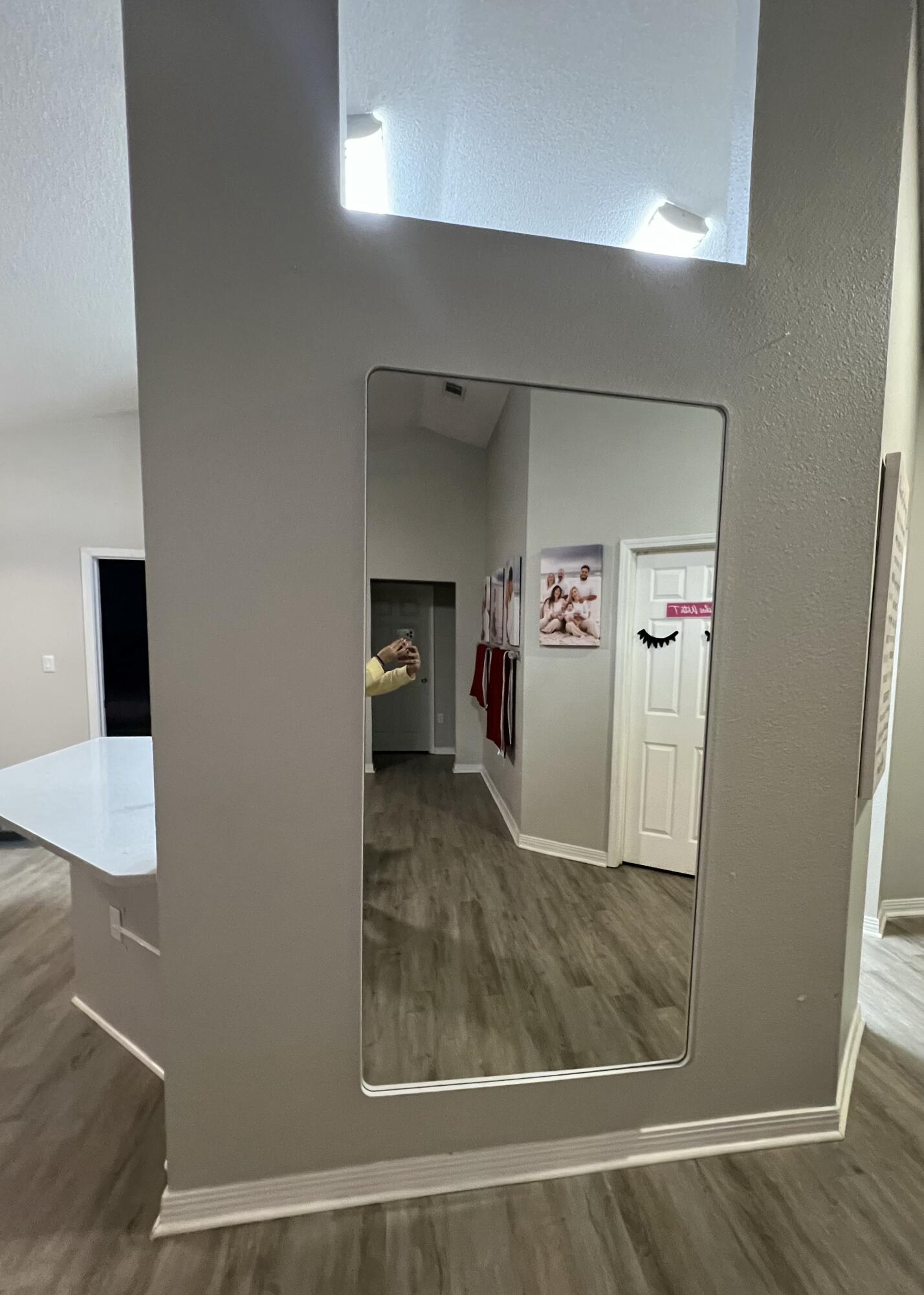 CREETWOOD PLACE - Residential