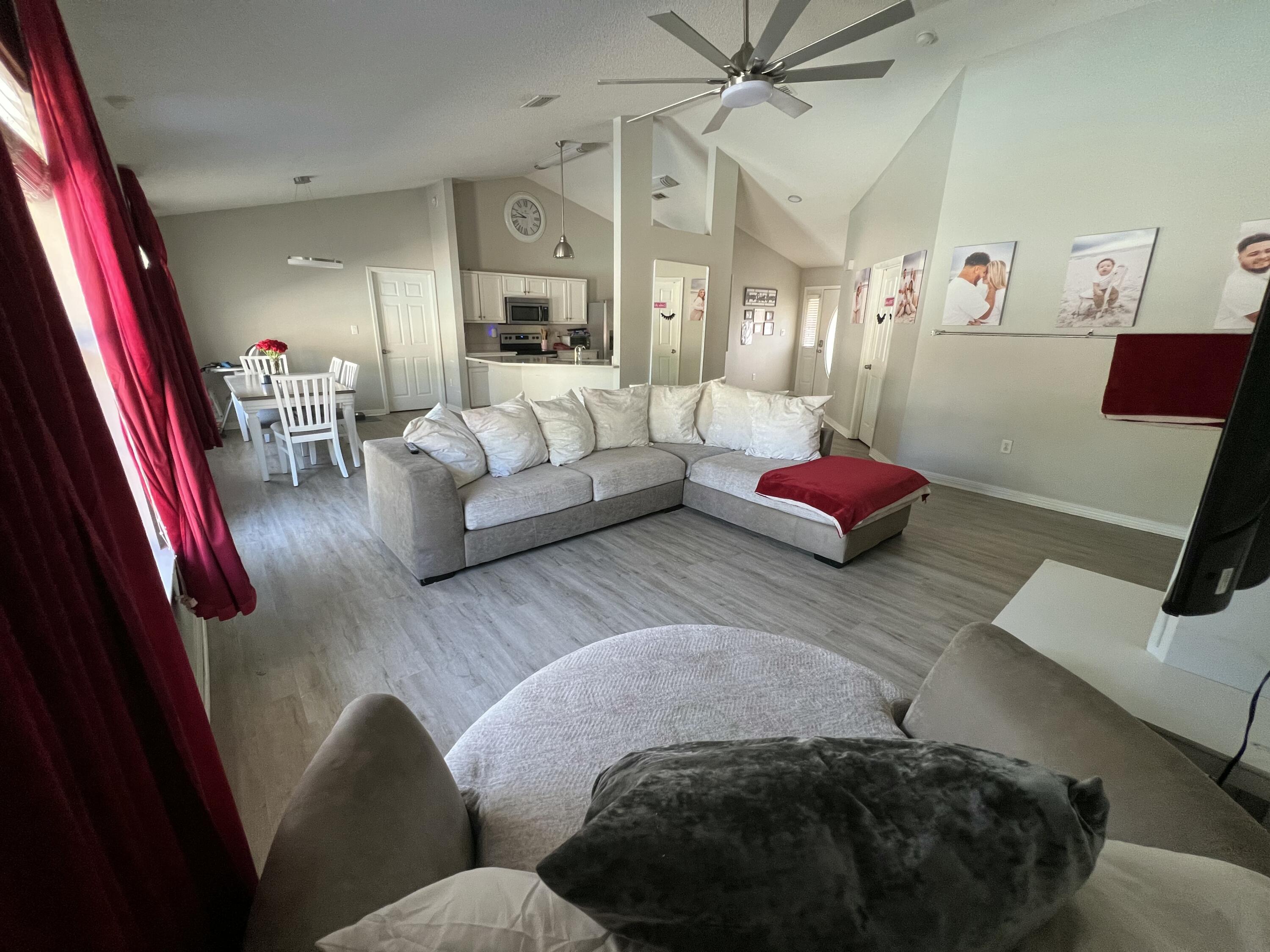 CREETWOOD PLACE - Residential